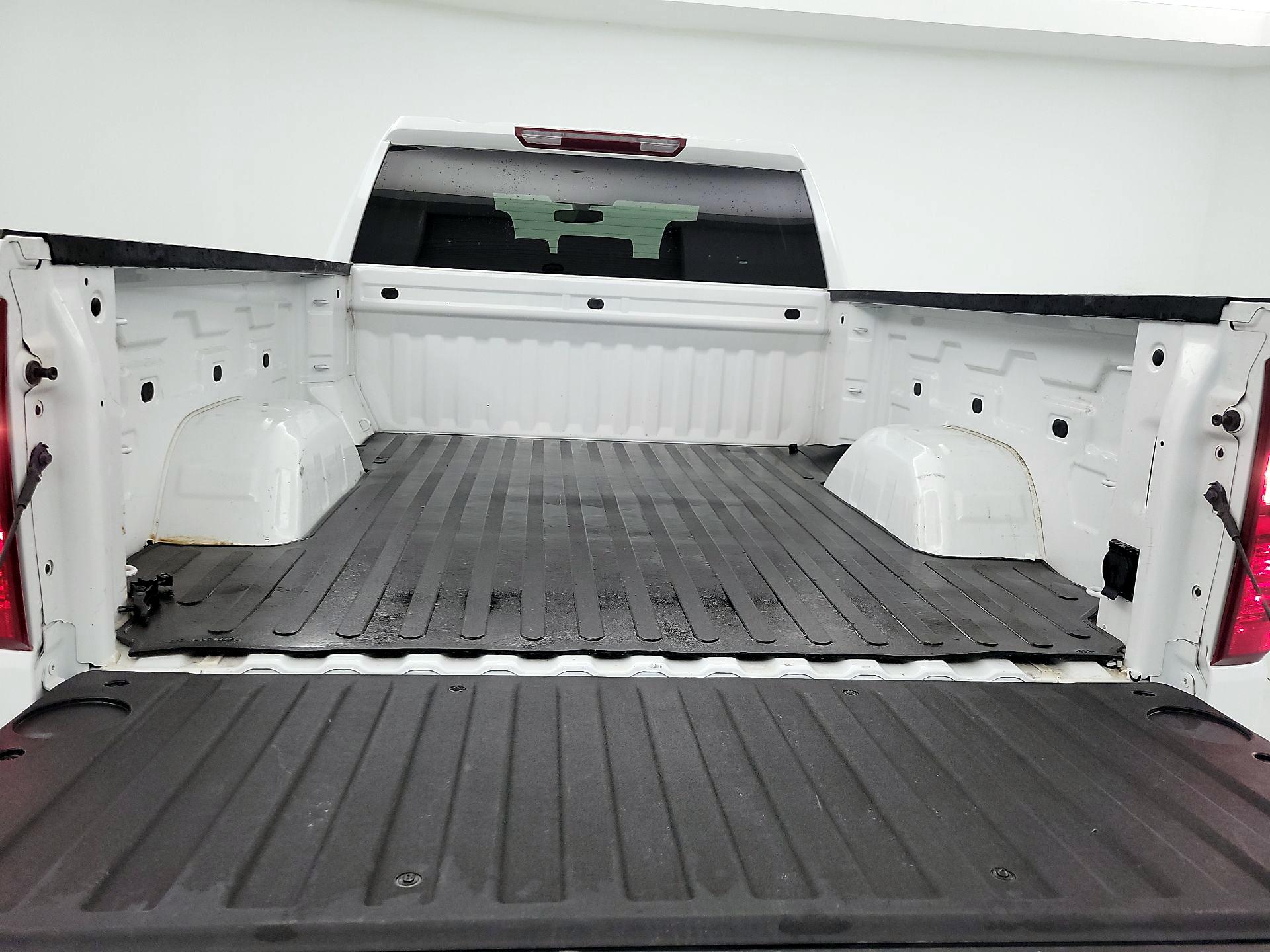 Thumbnail: 2021 Chevrolet Silverado 1500 - 20