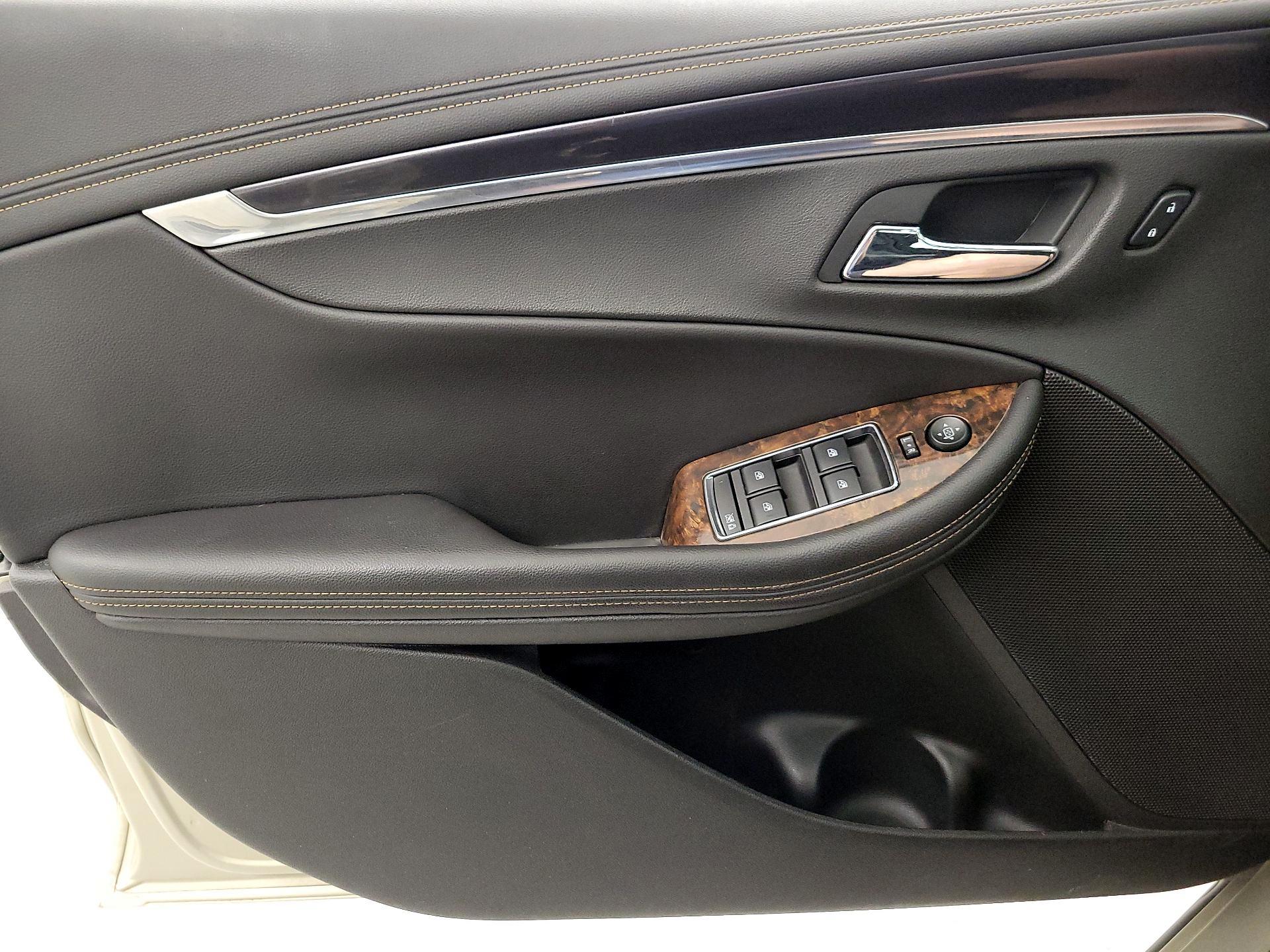 Thumbnail: 2014 Chevrolet Impala - 12
