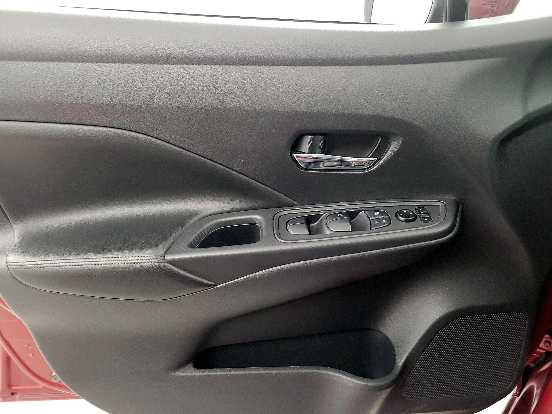 Thumbnail: 2020 Nissan Versa - 12