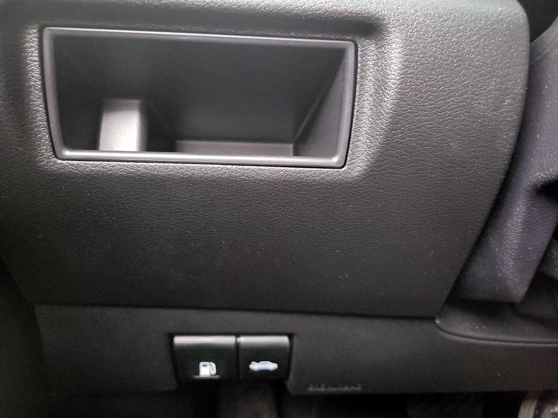 Thumbnail: 2020 Nissan Versa - 13