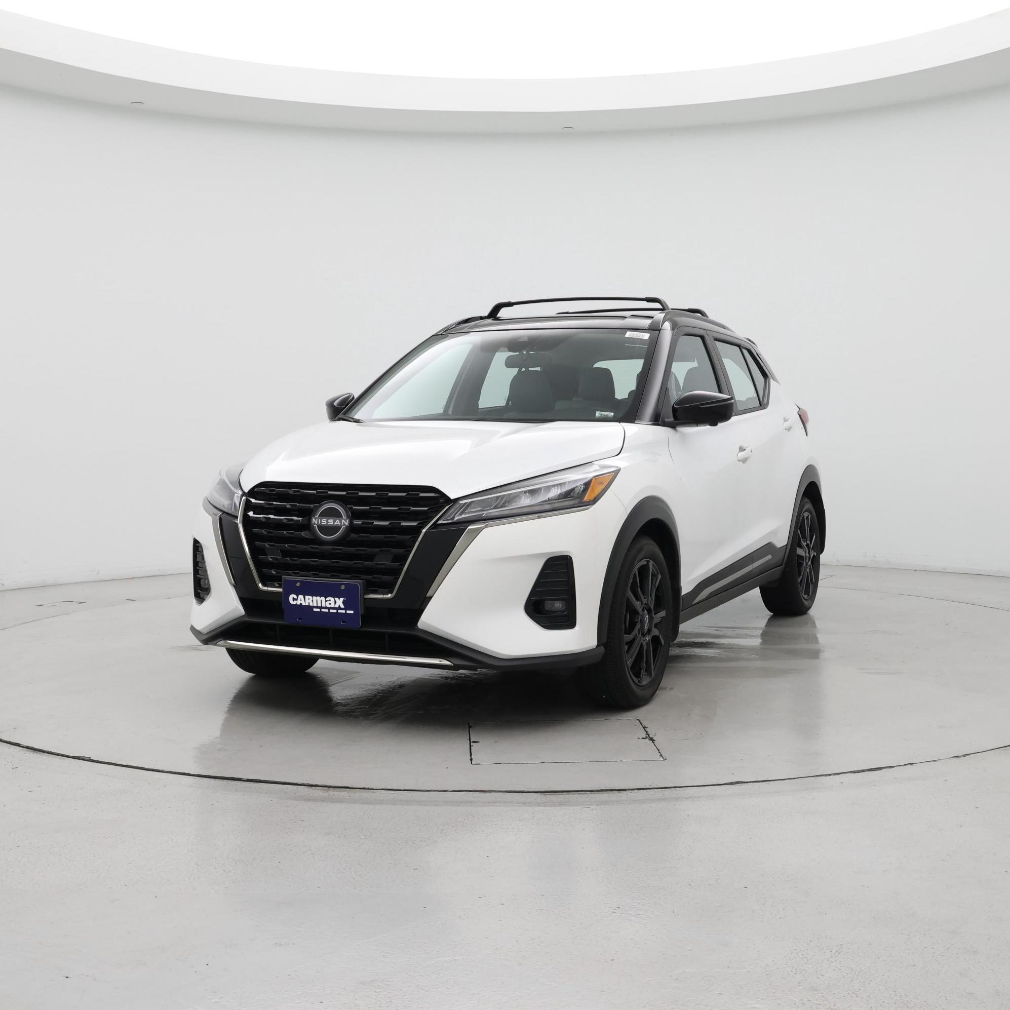 Thumbnail: 2024 Nissan Kicks - 4