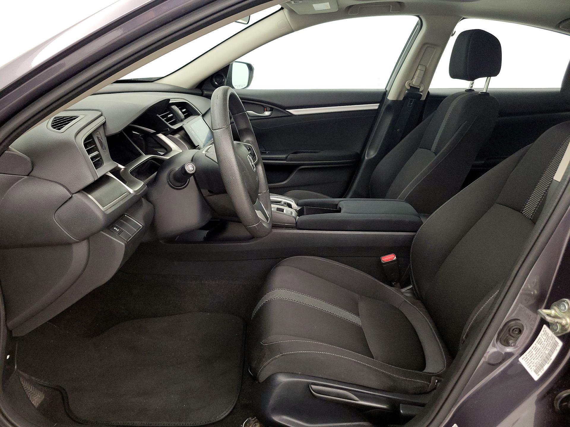 Thumbnail: 2016 Honda Civic - 11