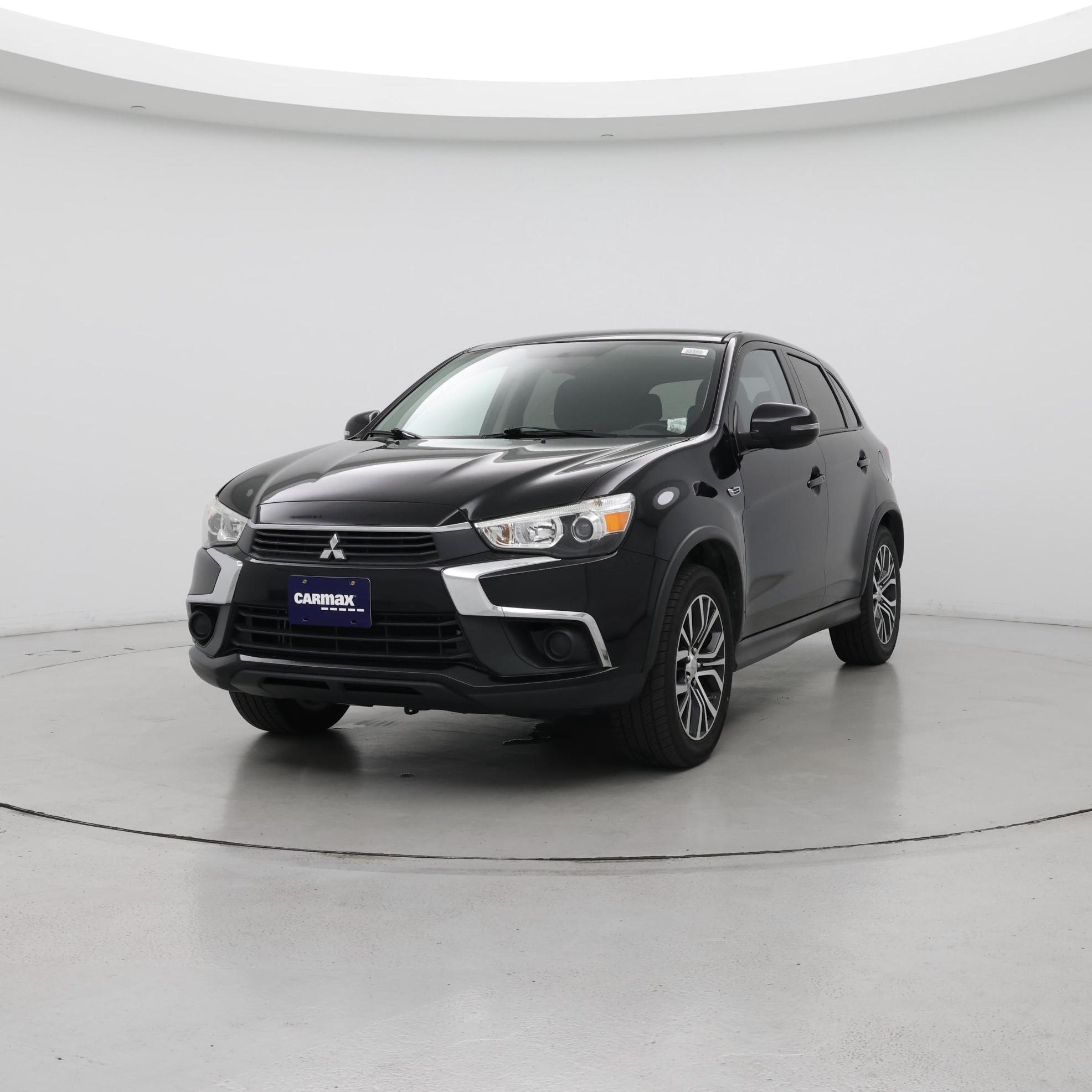 Thumbnail: 2017 Mitsubishi Outlander Sport - 4