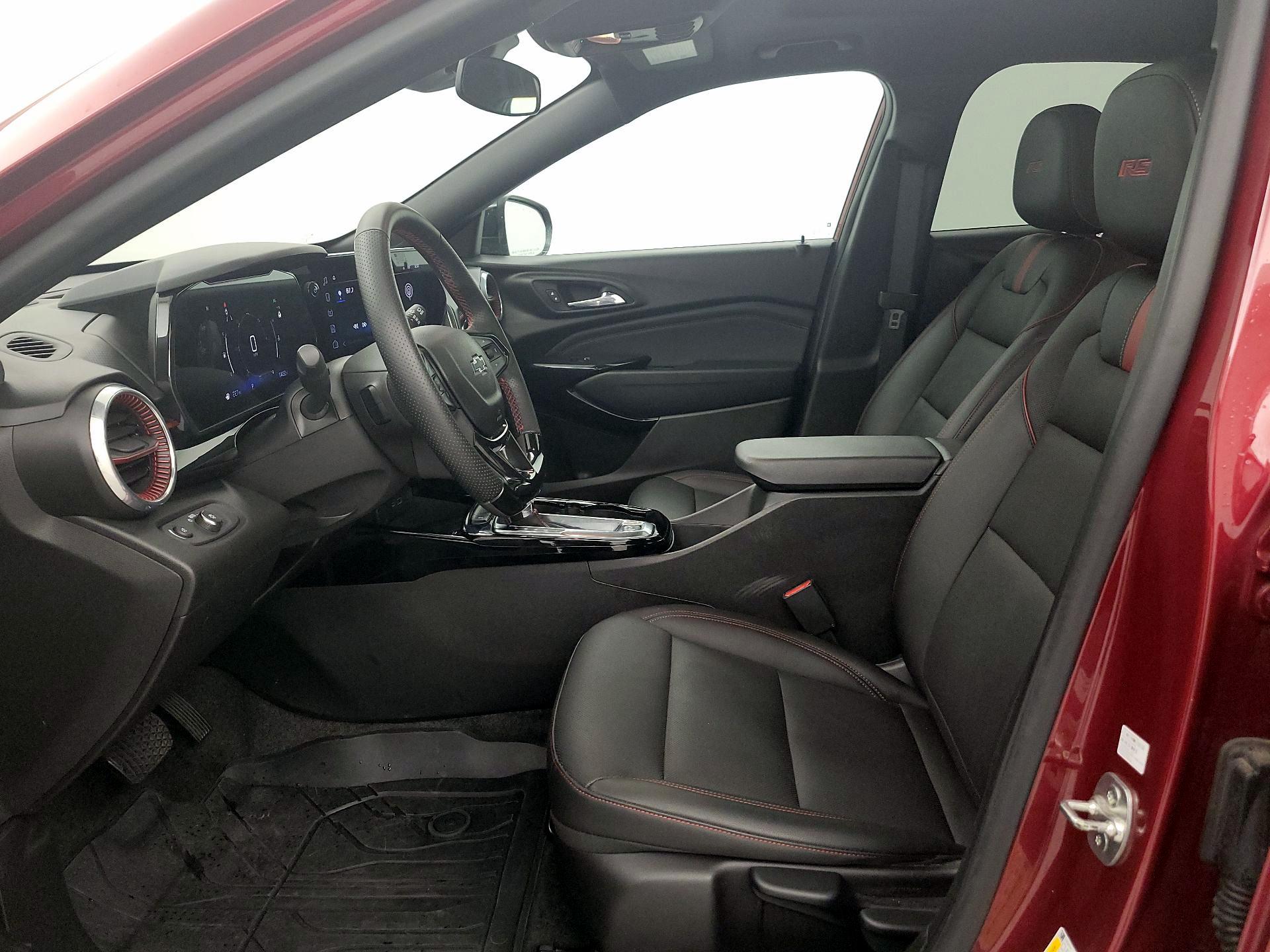 Thumbnail: 2025 Chevrolet Trax - 11
