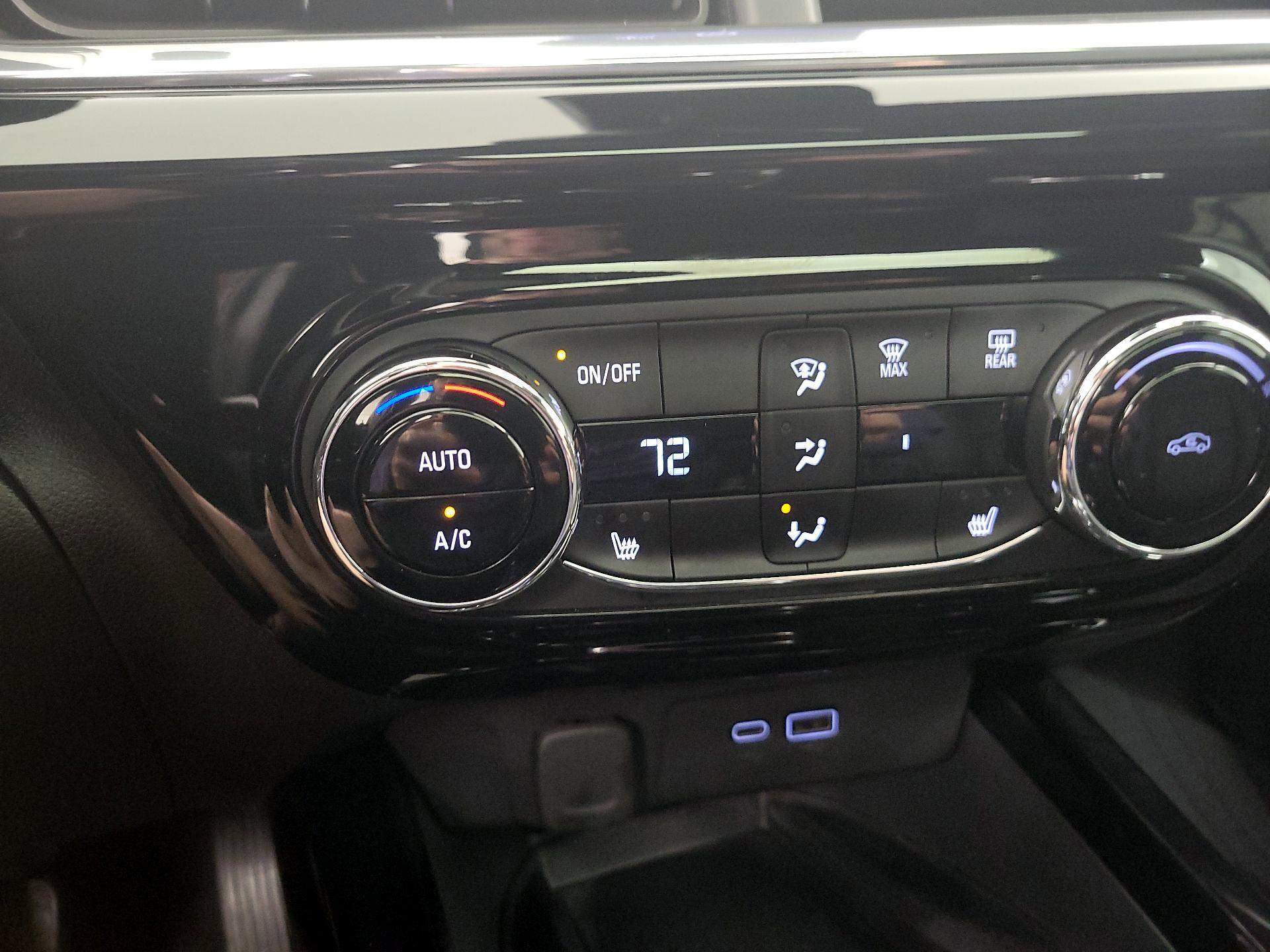 Thumbnail: 2025 Chevrolet Trax - 16