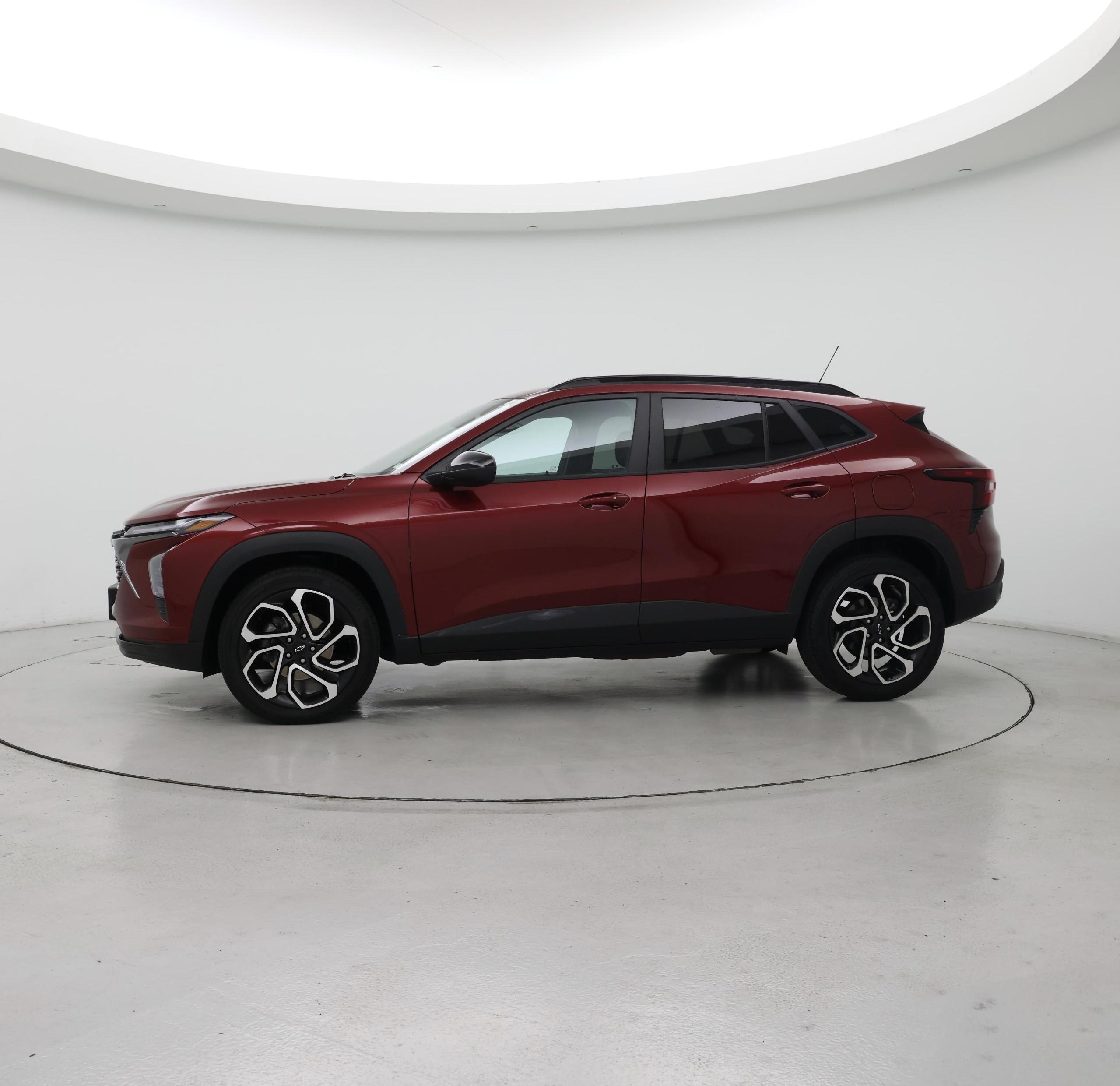 Thumbnail: 2025 Chevrolet Trax - 3