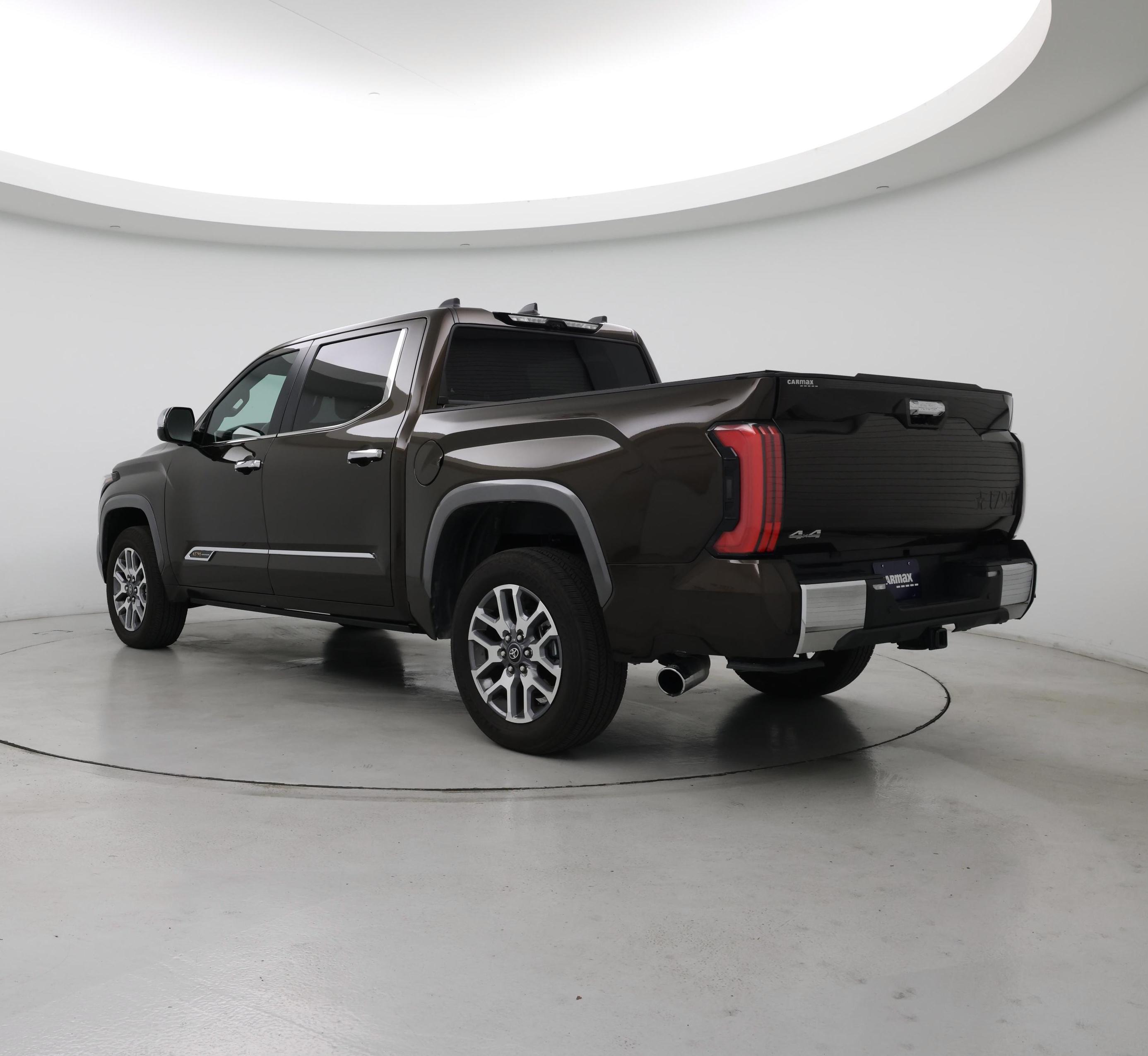 Thumbnail: 2025 Toyota Tundra - 2