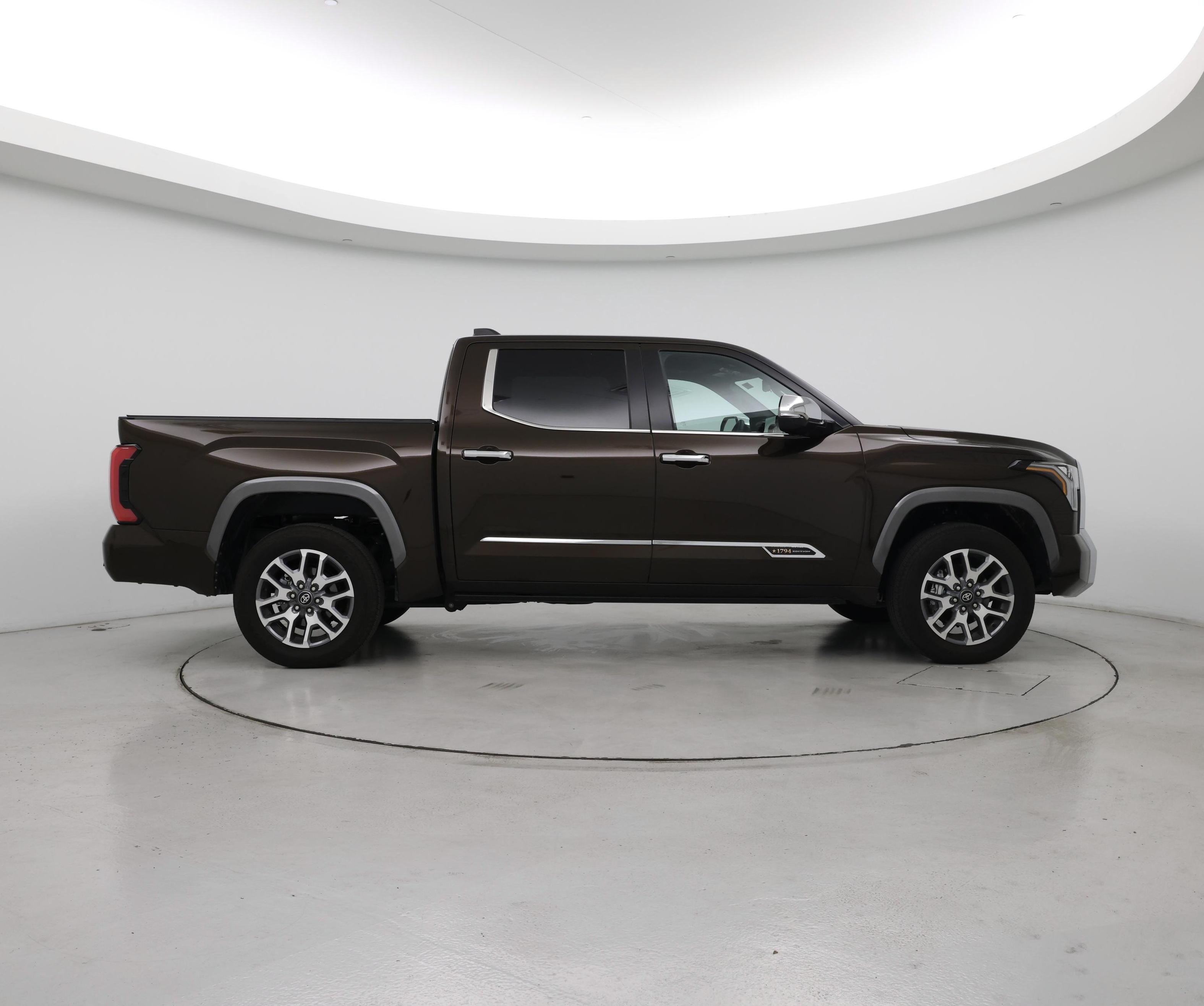 Thumbnail: 2025 Toyota Tundra - 7