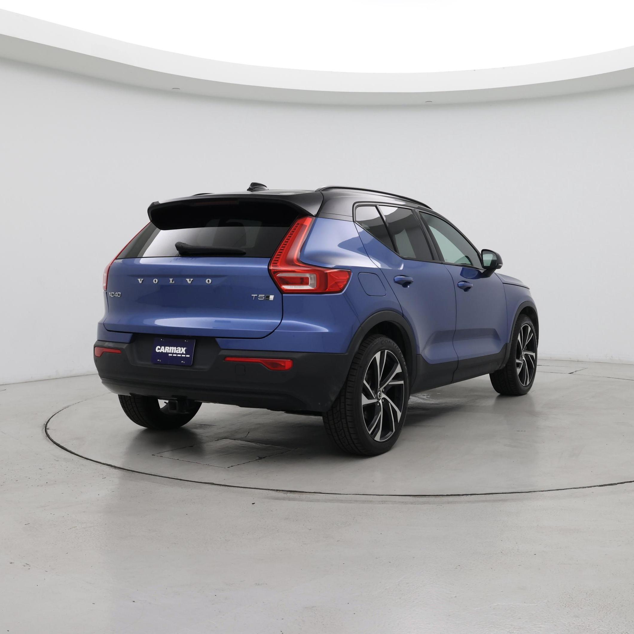 Thumbnail: 2021 Volvo XC40 - 8
