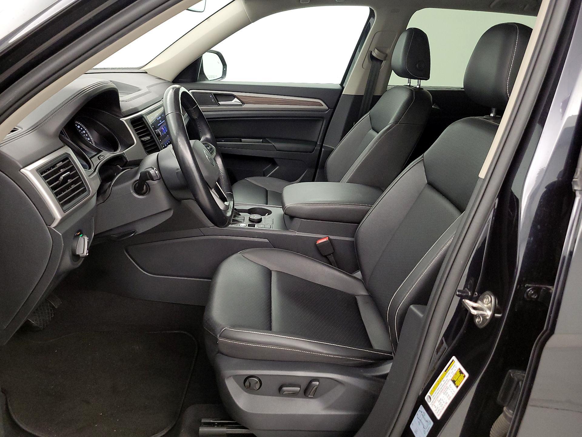 Thumbnail: 2021 Volkswagen Atlas - 11