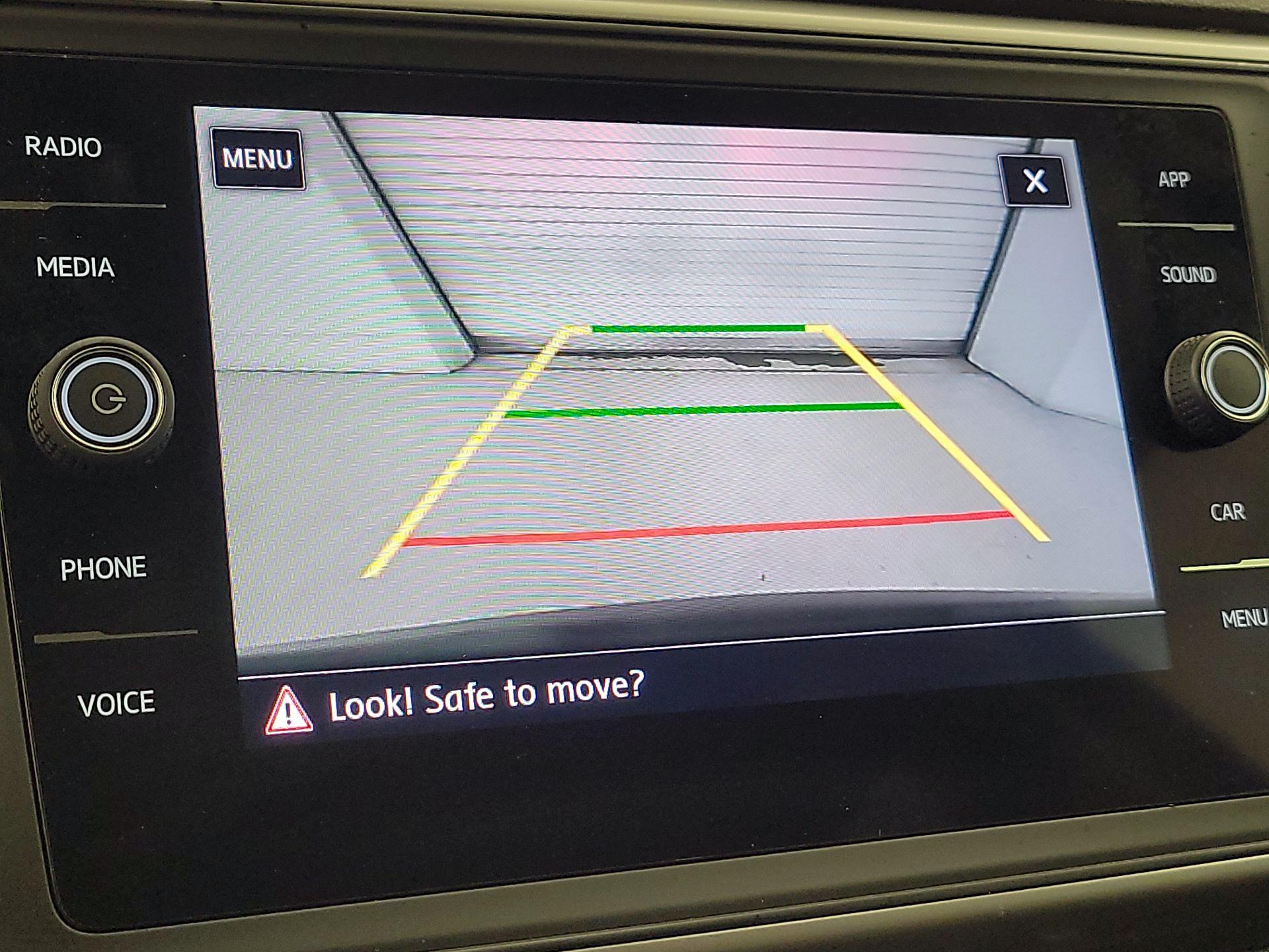 Thumbnail: 2021 Volkswagen Atlas - 14