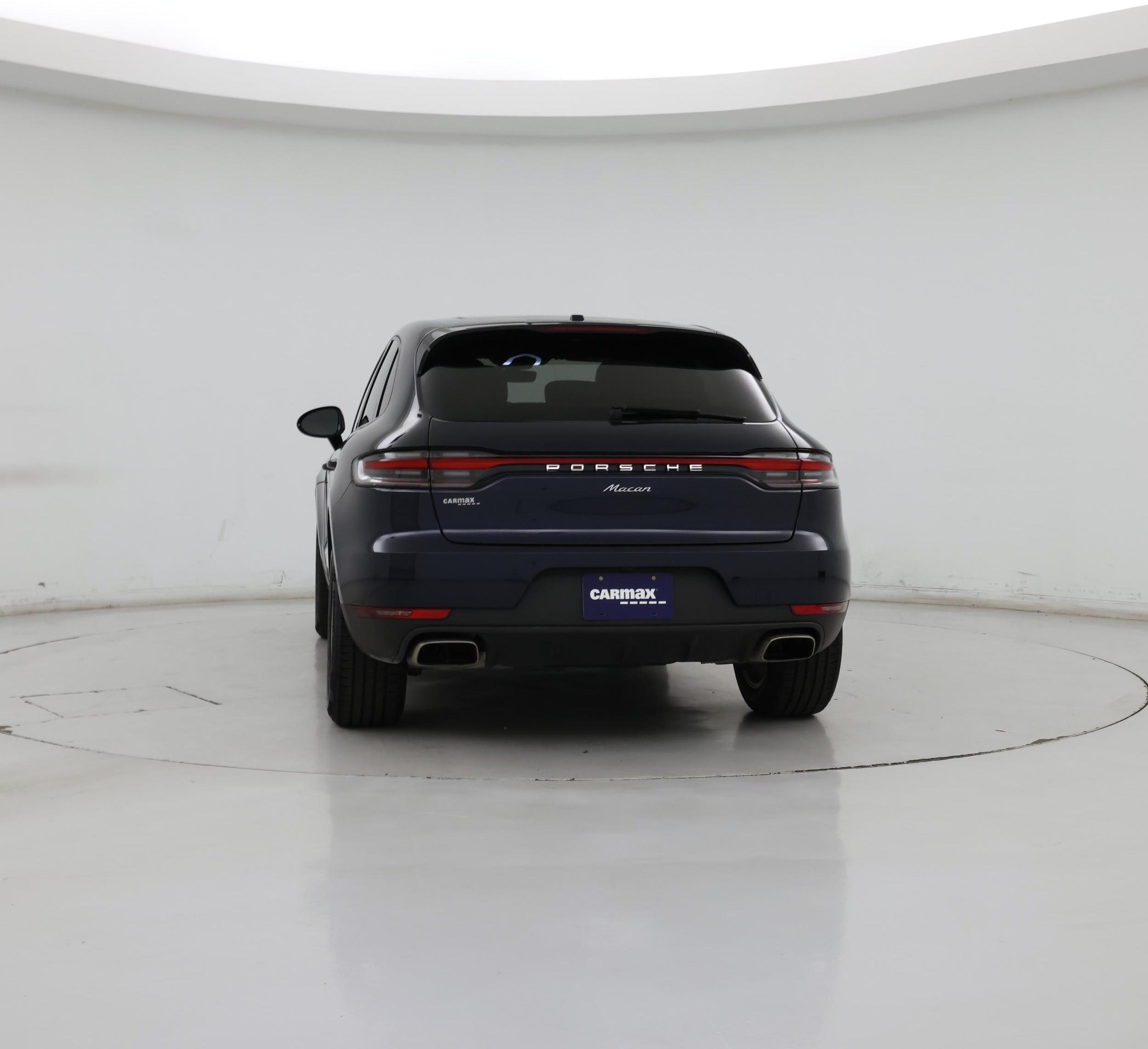 Thumbnail: 2021 Porsche Macan - 3