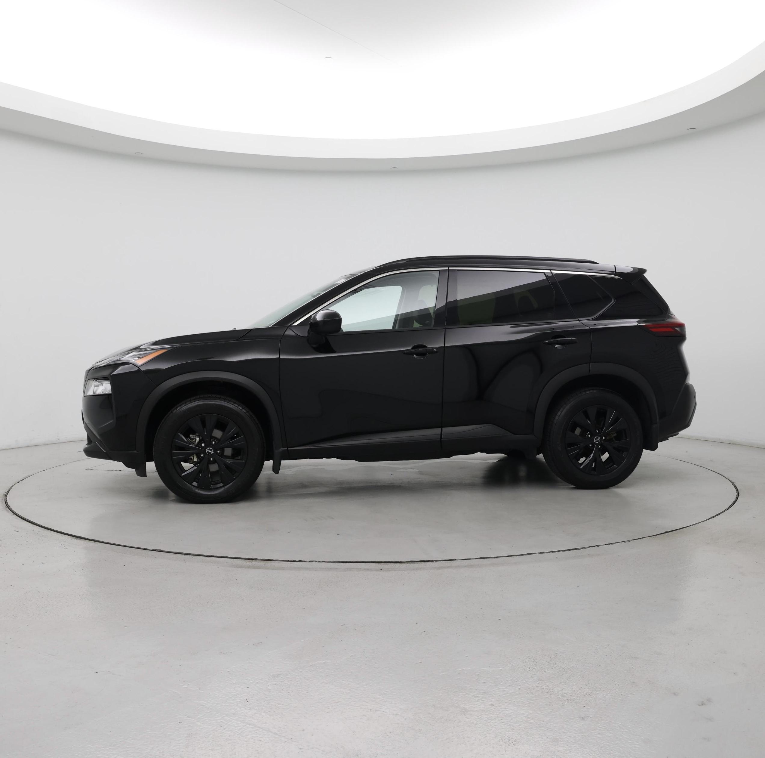 Thumbnail: 2023 Nissan Rogue - 3