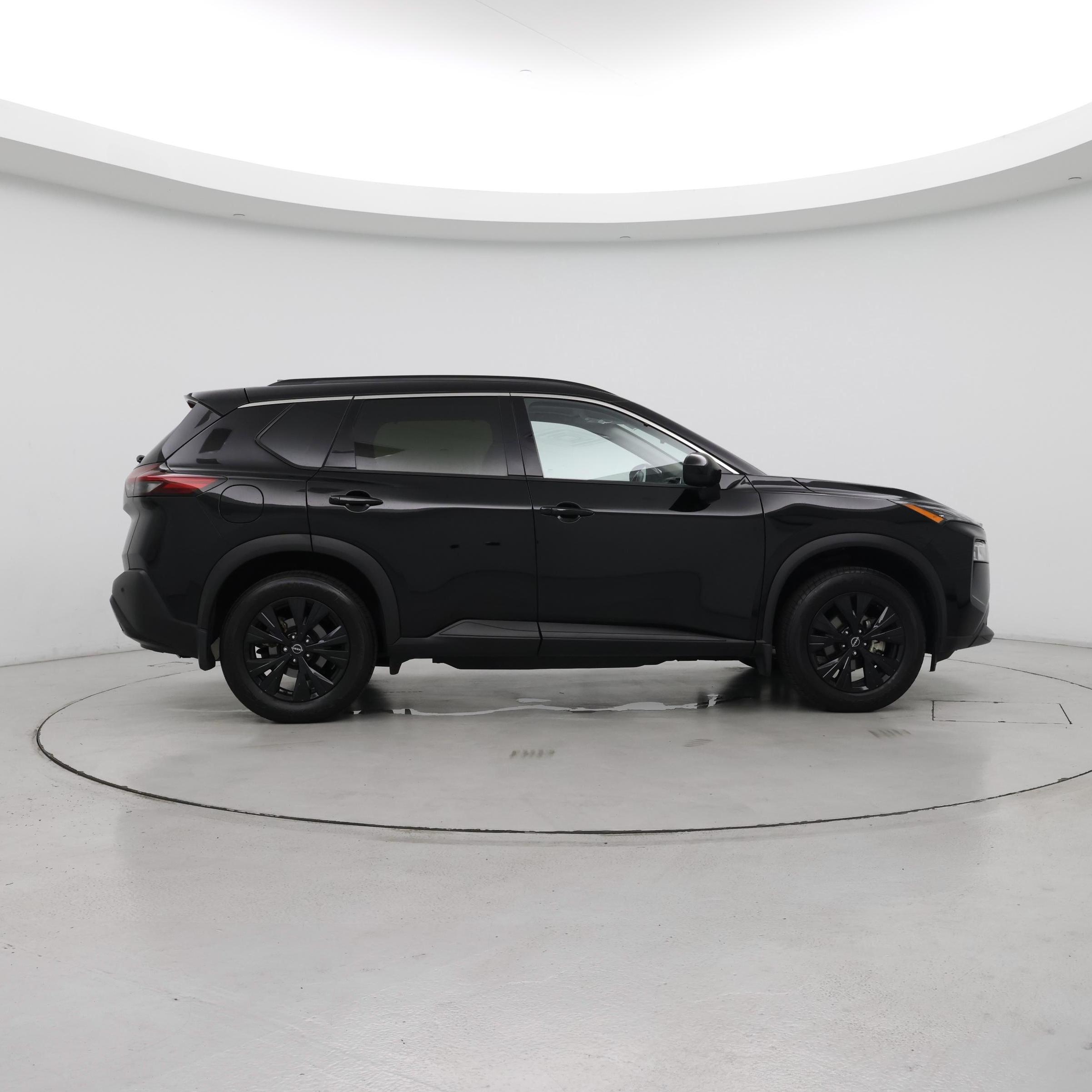 Thumbnail: 2023 Nissan Rogue - 7