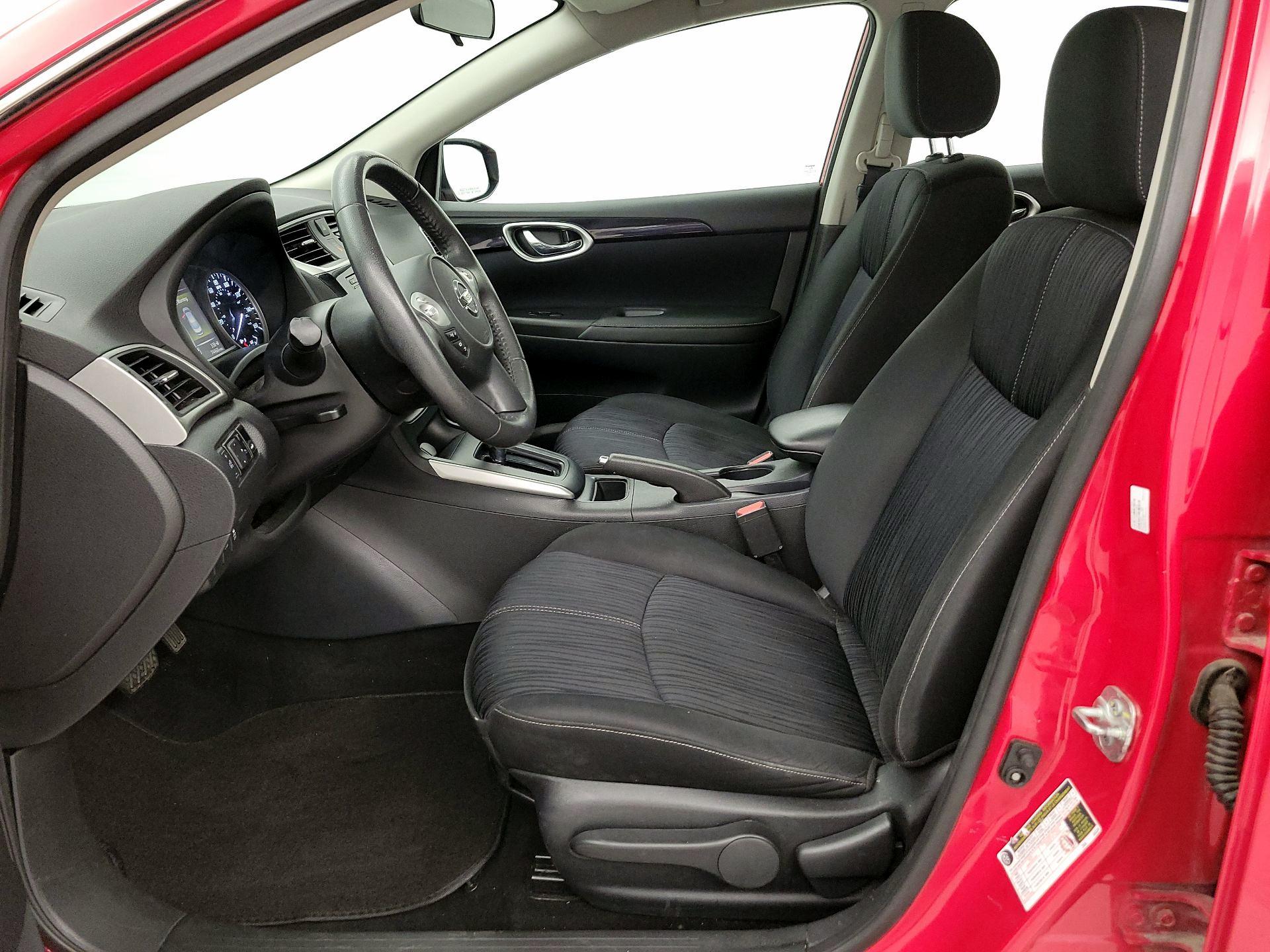 Thumbnail: 2018 Nissan Sentra - 11