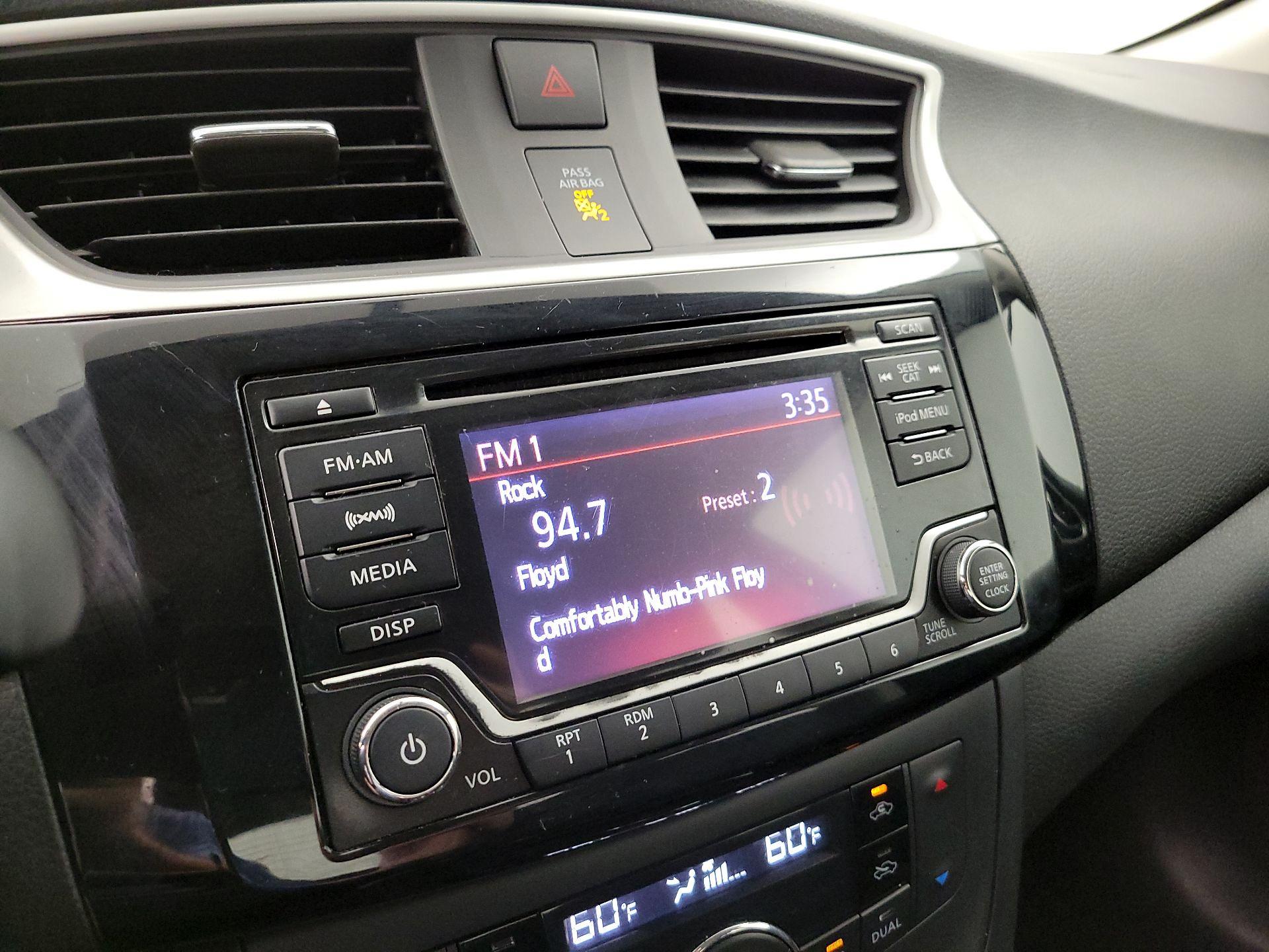 Thumbnail: 2018 Nissan Sentra - 15