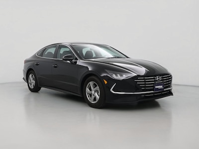 Black 2023 Hyundai Sonata SE