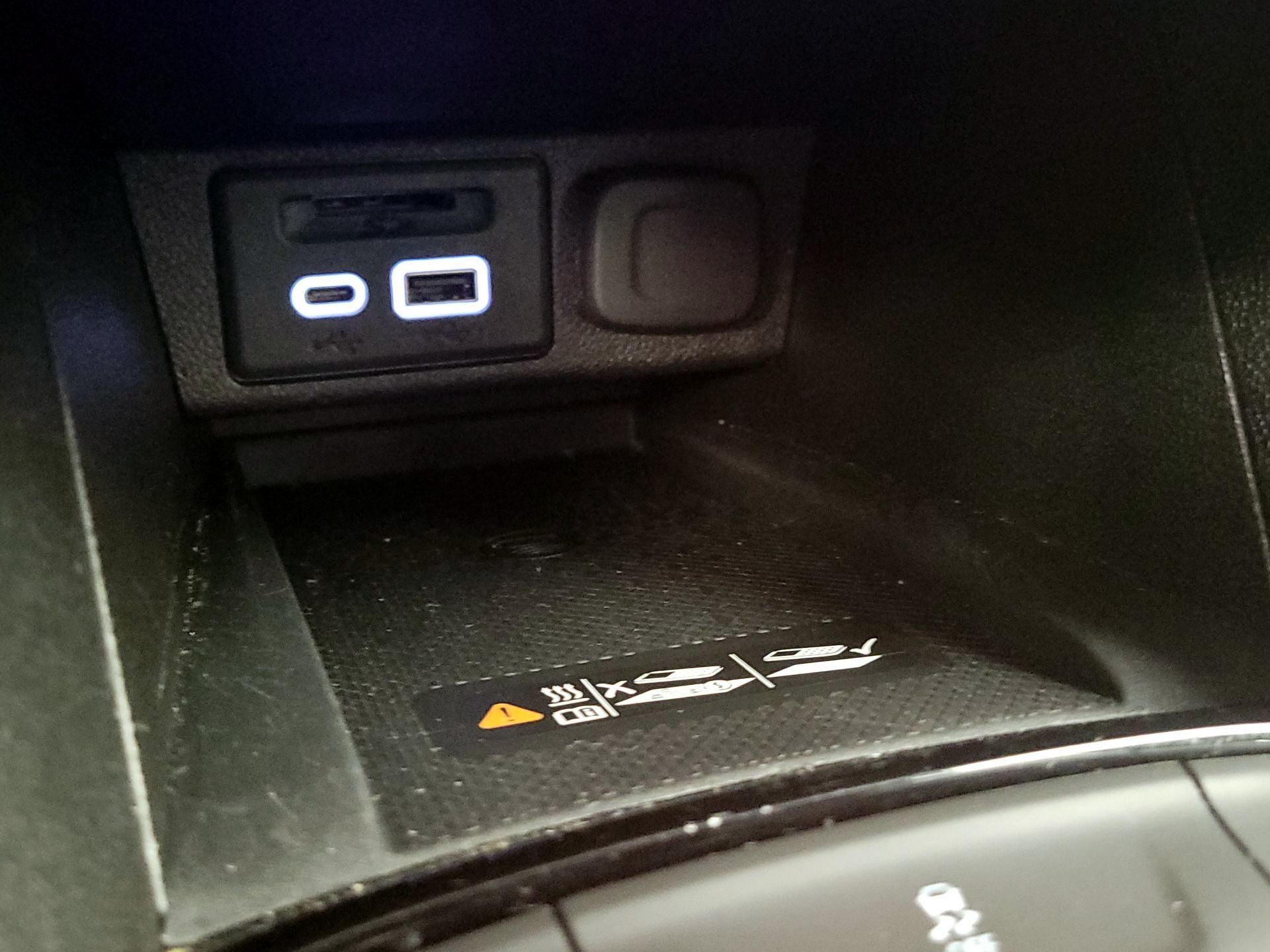 Thumbnail: 2022 Chevrolet Bolt EUV - 18