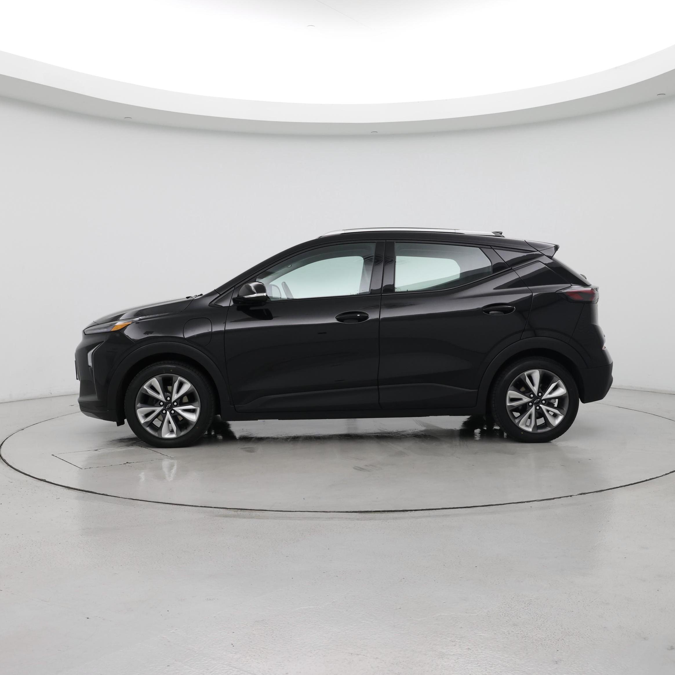 Thumbnail: 2022 Chevrolet Bolt EUV - 3