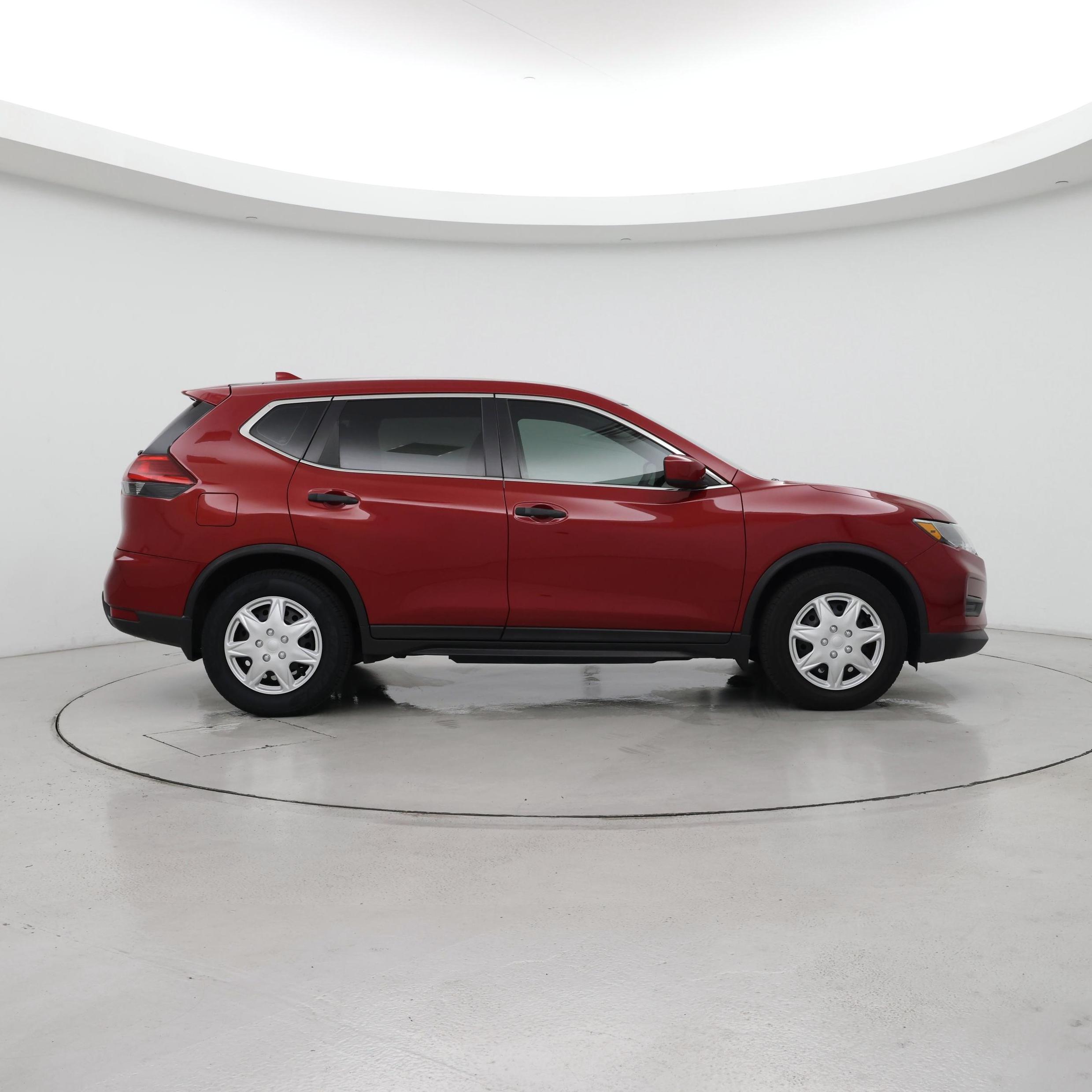 Thumbnail: 2017 Nissan Rogue - 7