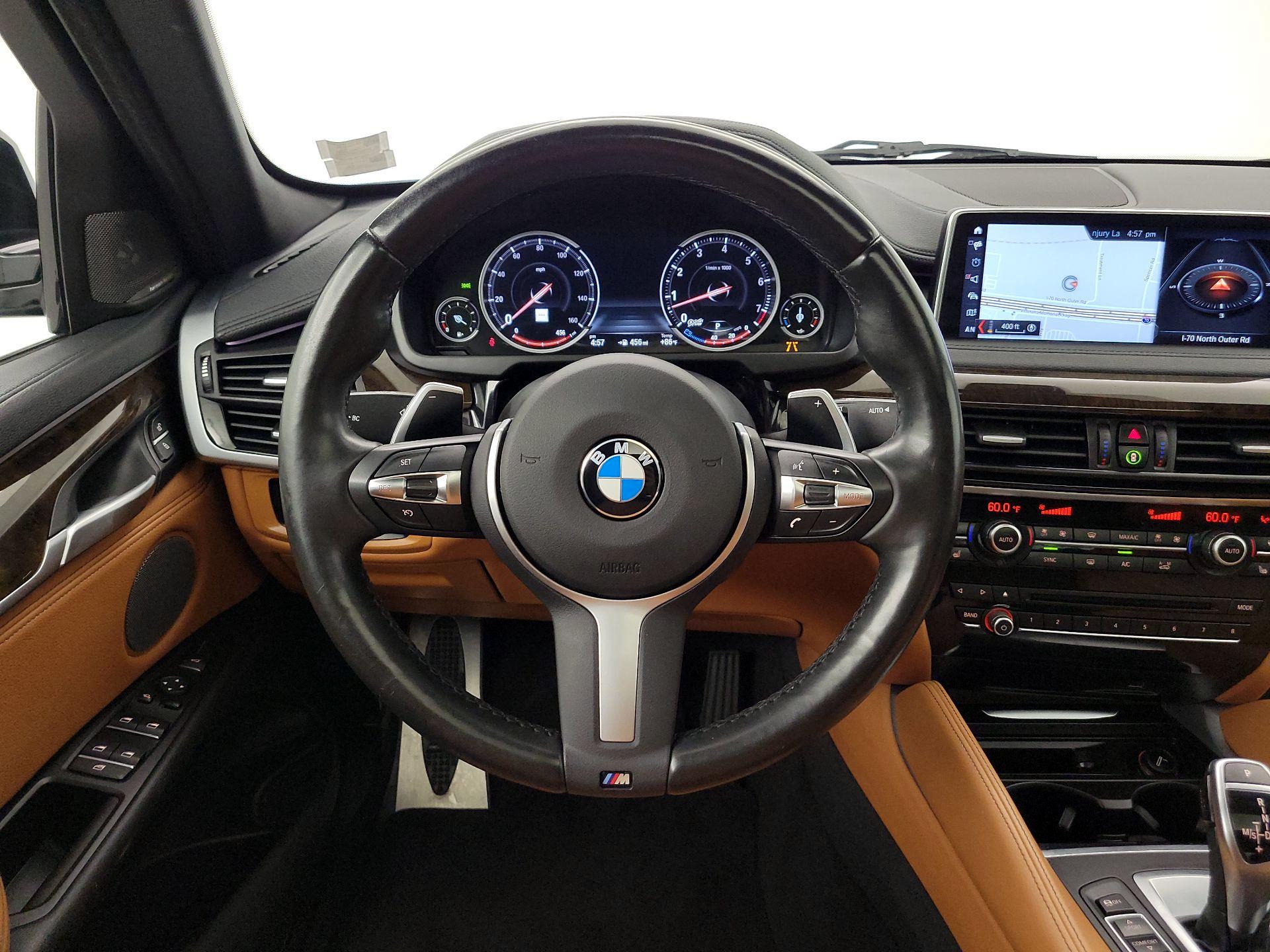 Thumbnail: 2019 BMW X6 - 10