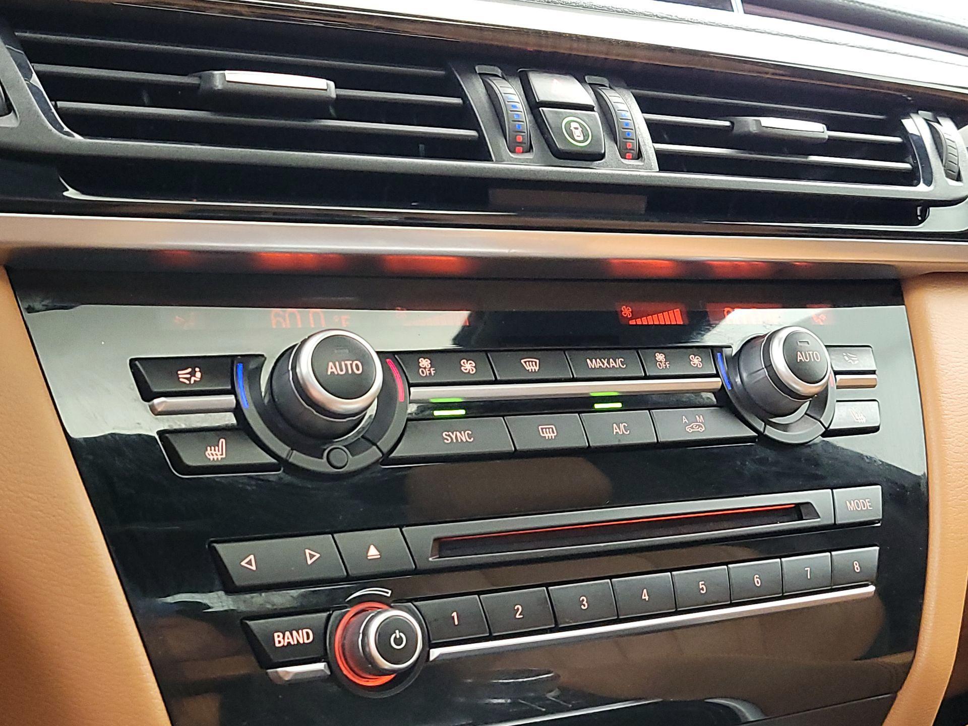 Thumbnail: 2019 BMW X6 - 17