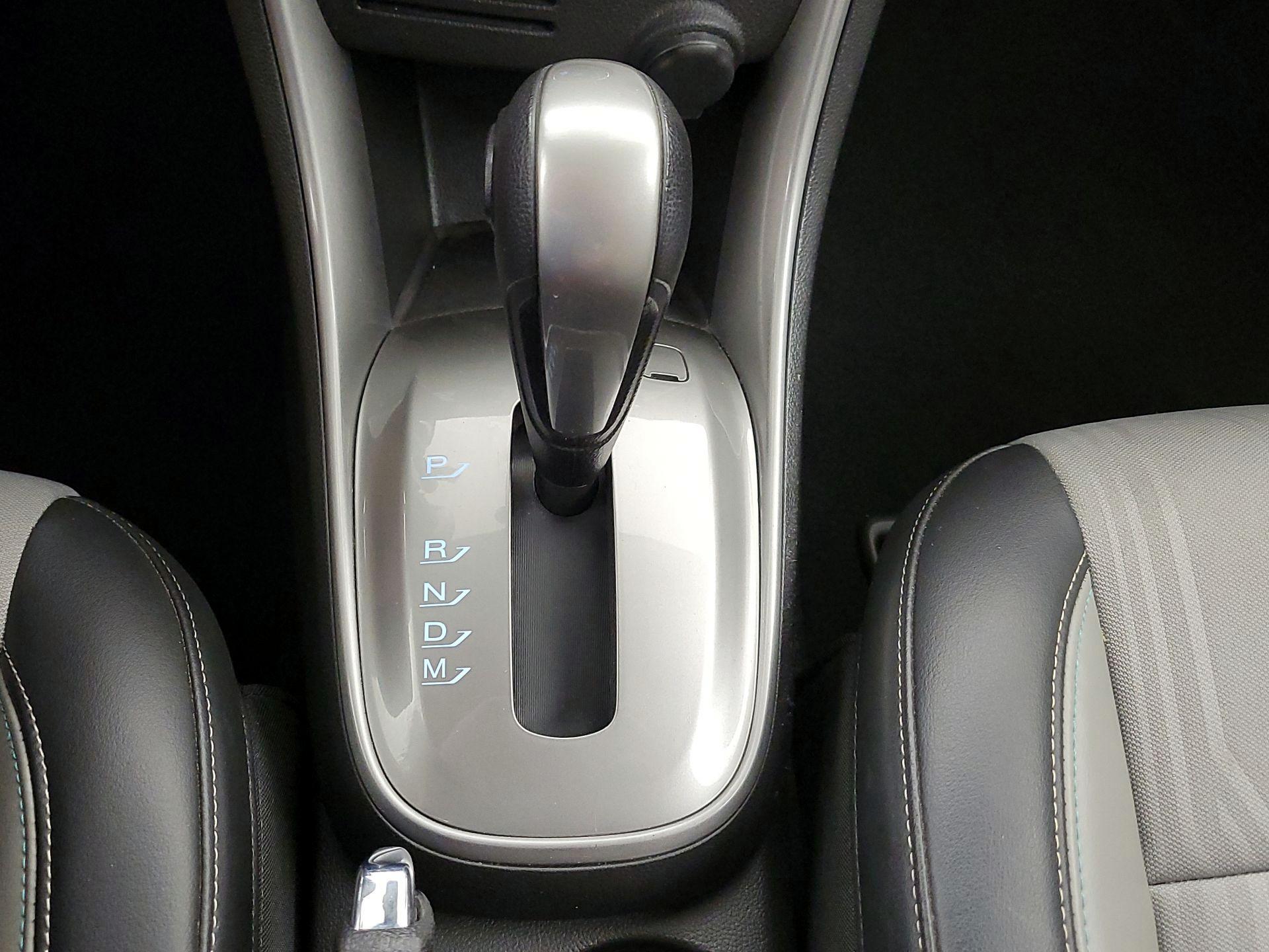 Thumbnail: 2015 Chevrolet Trax - 17