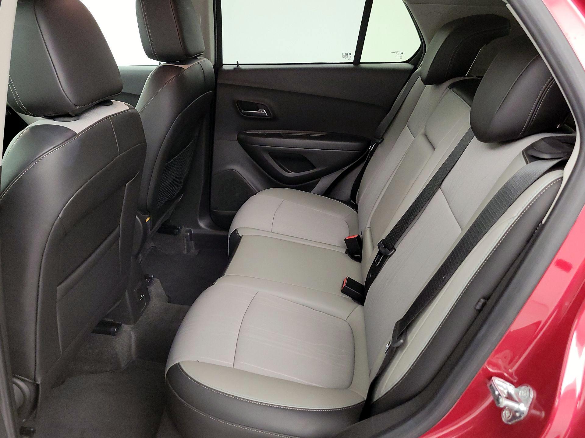 Thumbnail: 2015 Chevrolet Trax - 19