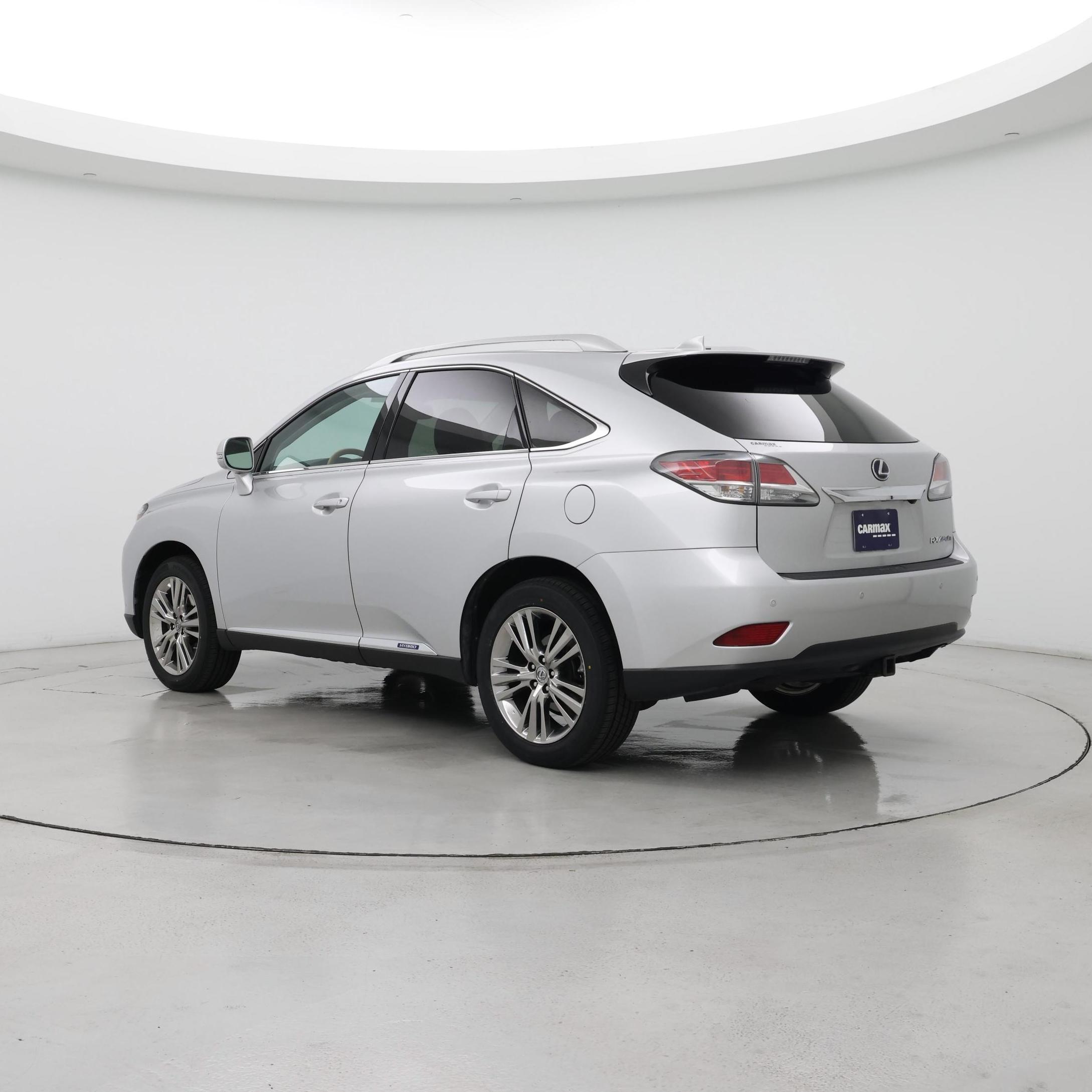 Thumbnail: 2015 Lexus RX - 2