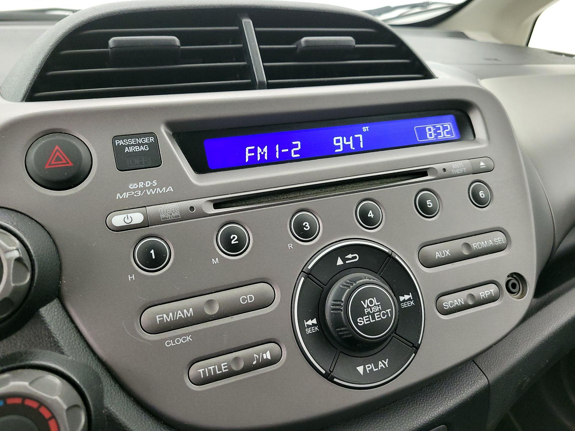 Thumbnail: 2013 Honda Fit - 14