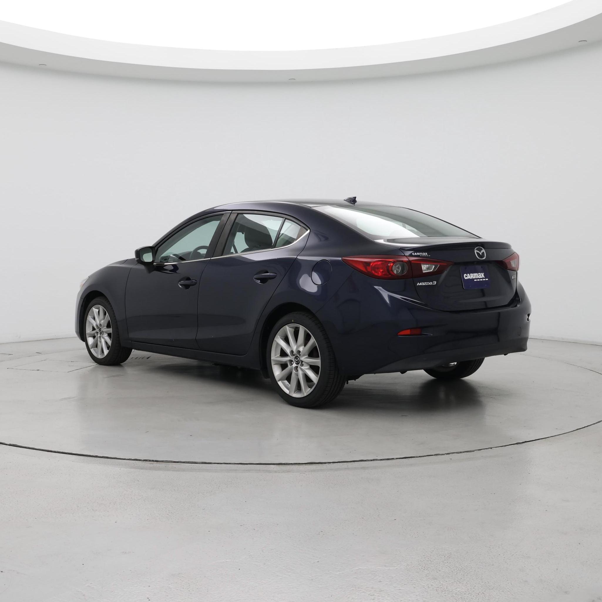 Thumbnail: 2017 Mazda Mazda3 - 2