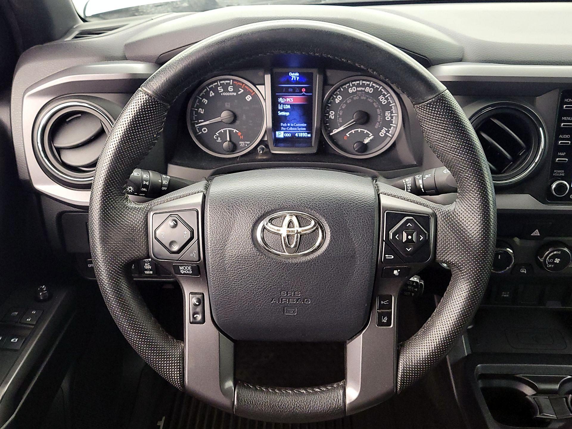 Thumbnail: 2020 Toyota Tacoma - 10