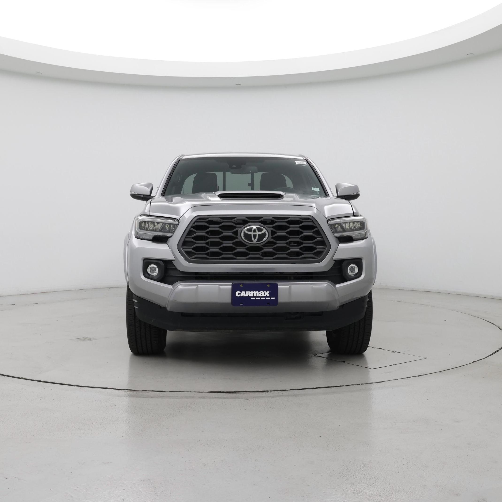 Thumbnail: 2020 Toyota Tacoma - 5