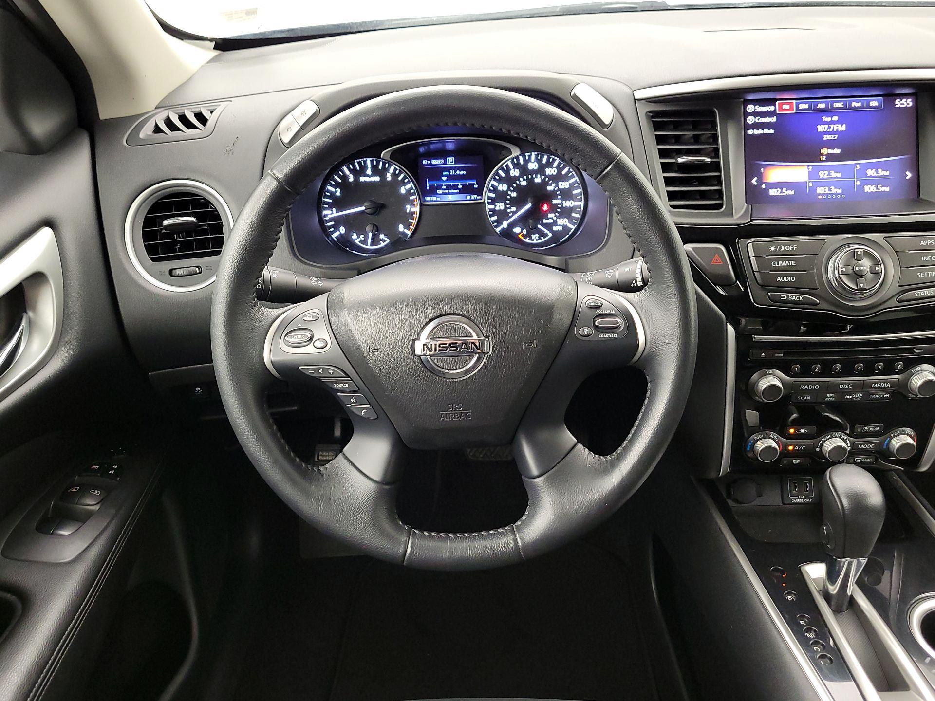 Thumbnail: 2018 Nissan Pathfinder - 10