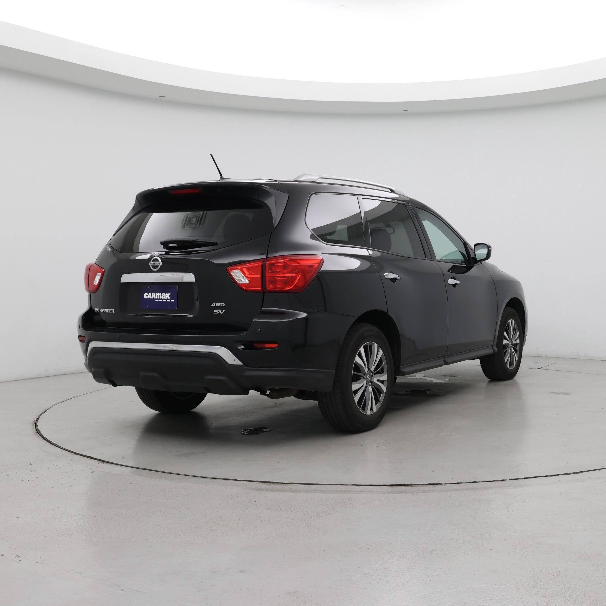 Thumbnail: 2018 Nissan Pathfinder - 8