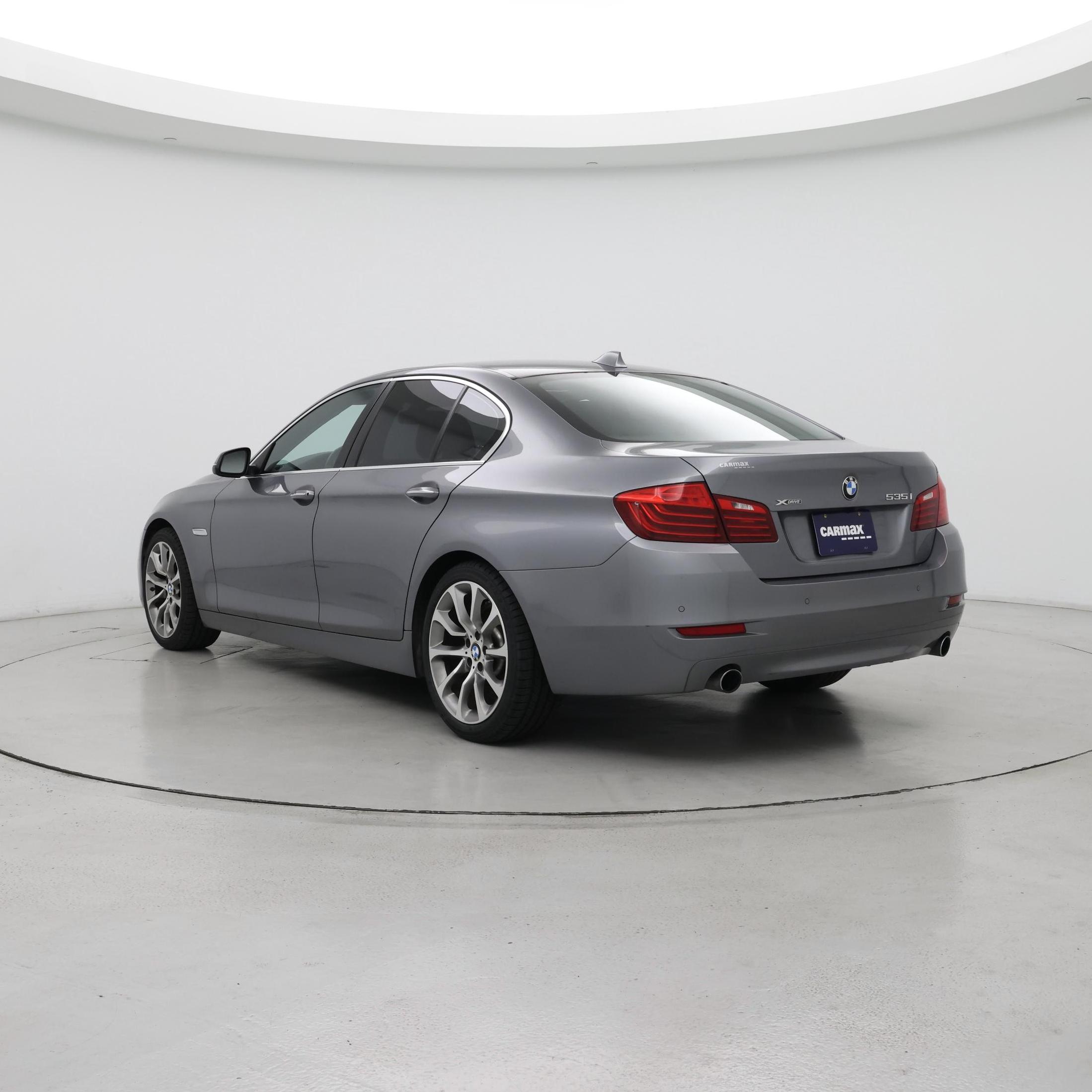 Thumbnail: 2016 BMW 5 Series - 2