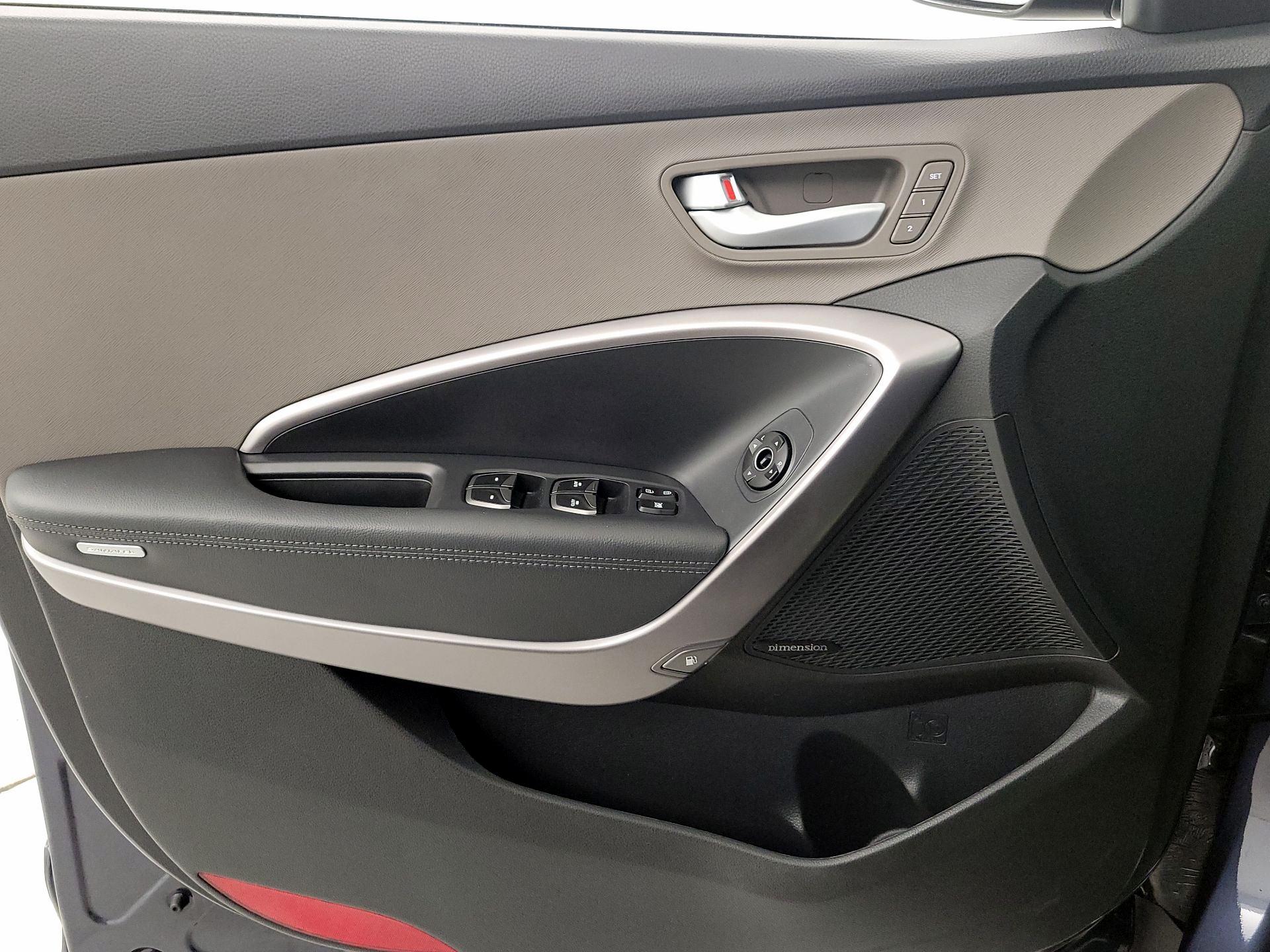 Thumbnail: 2015 Hyundai Santa Fe - 12