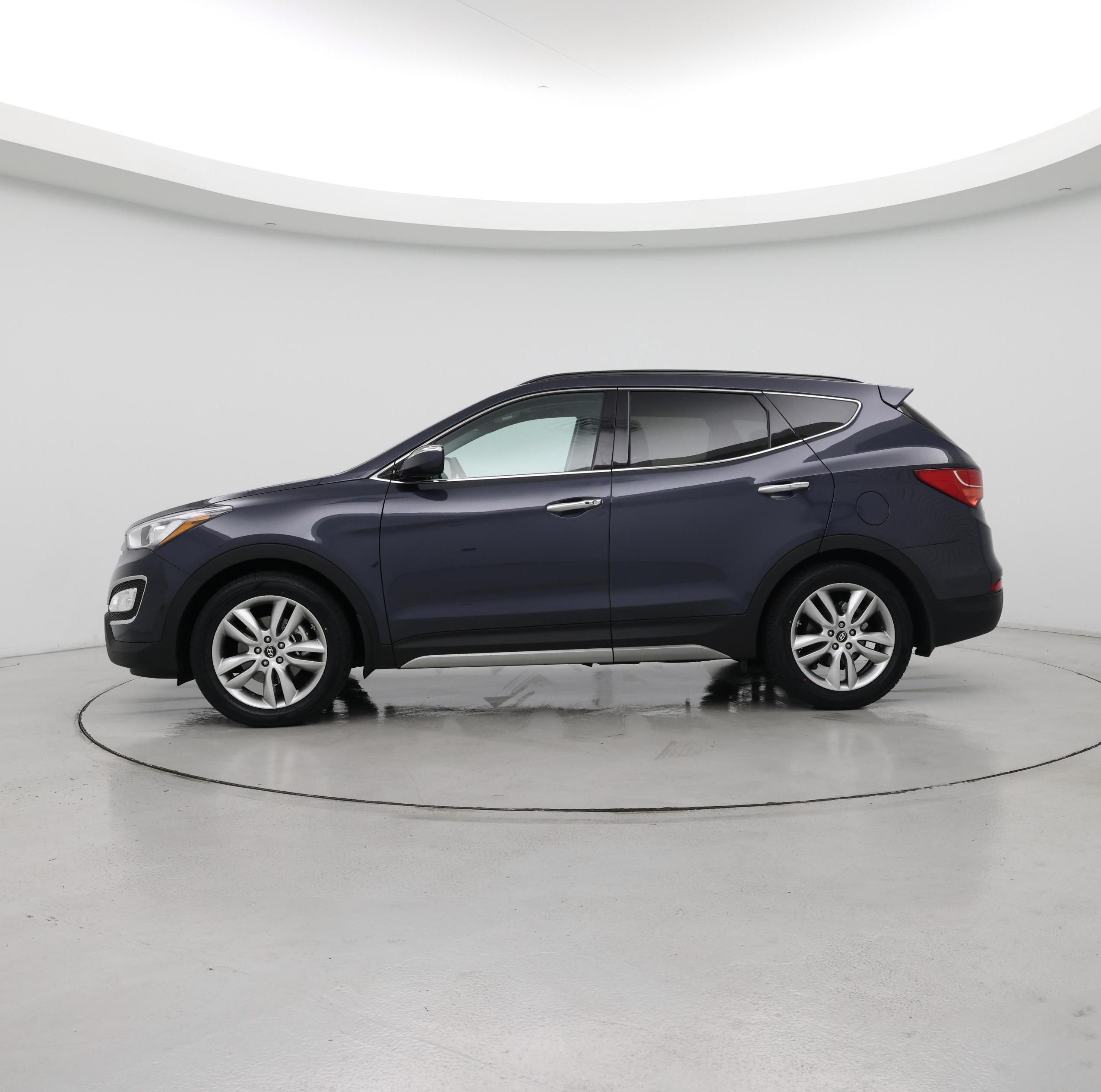 Thumbnail: 2015 Hyundai Santa Fe - 3