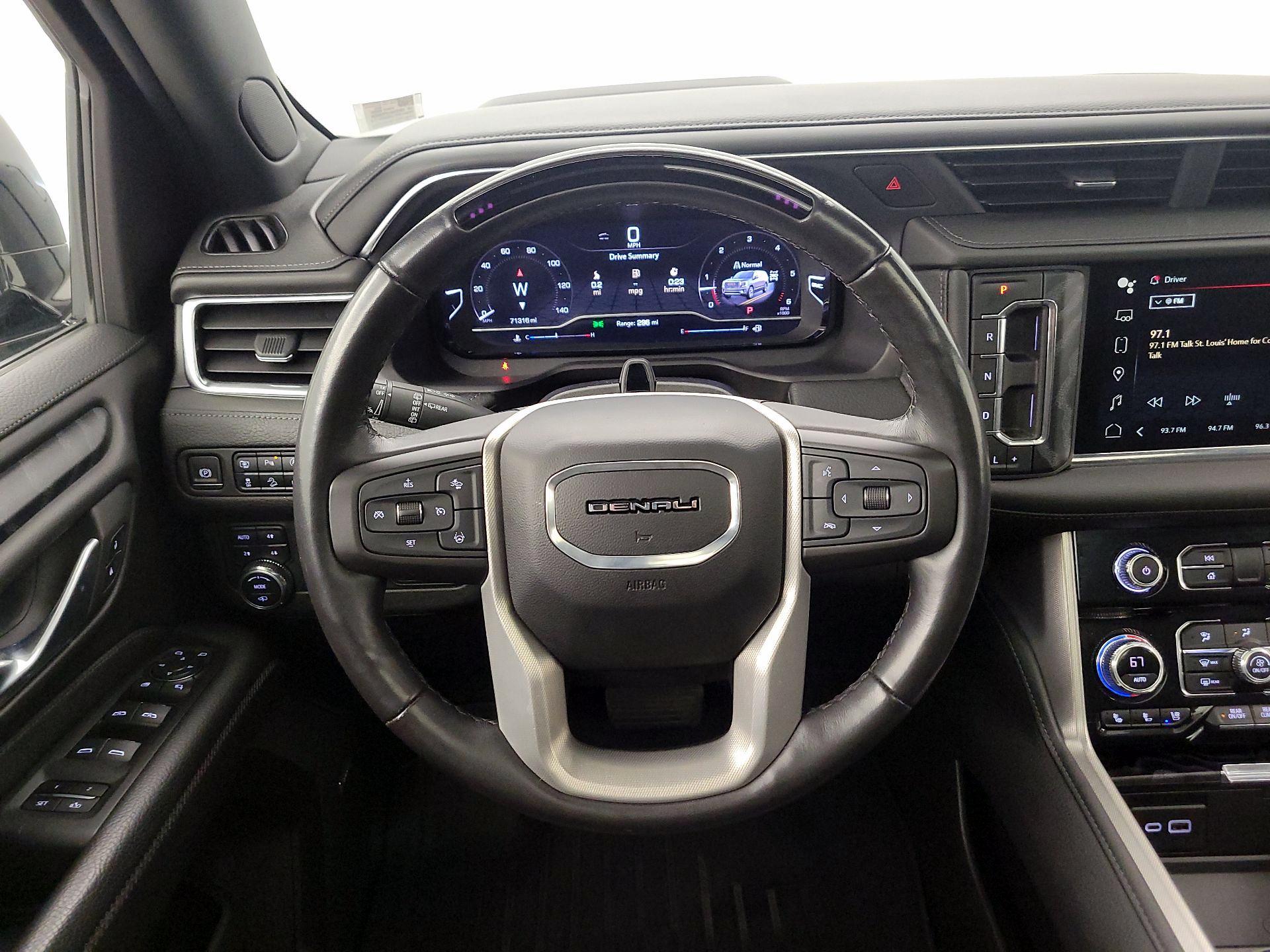 Thumbnail: 2023 GMC Yukon XL - 10