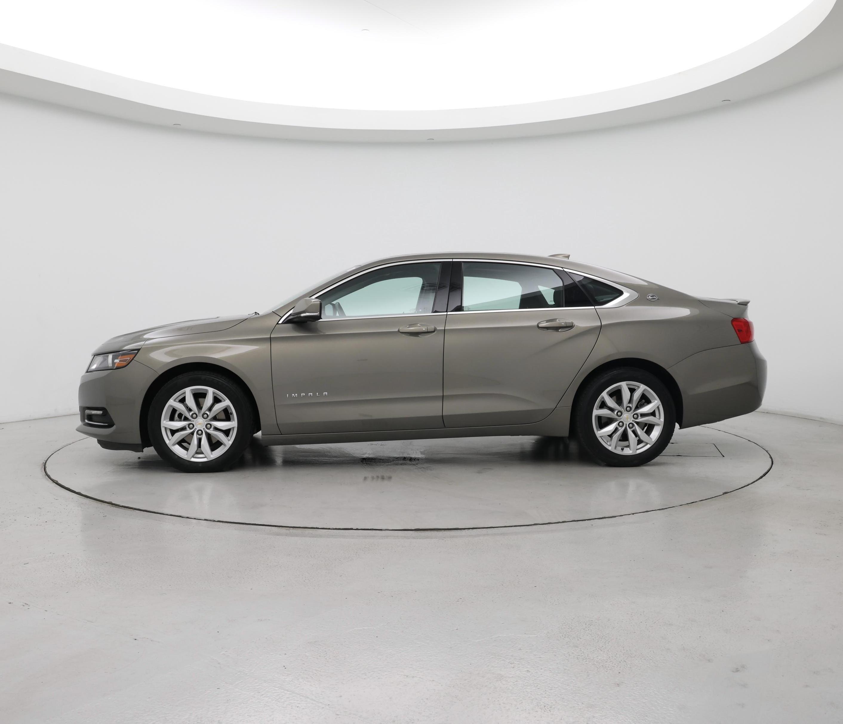 Thumbnail: 2019 Chevrolet Impala - 3