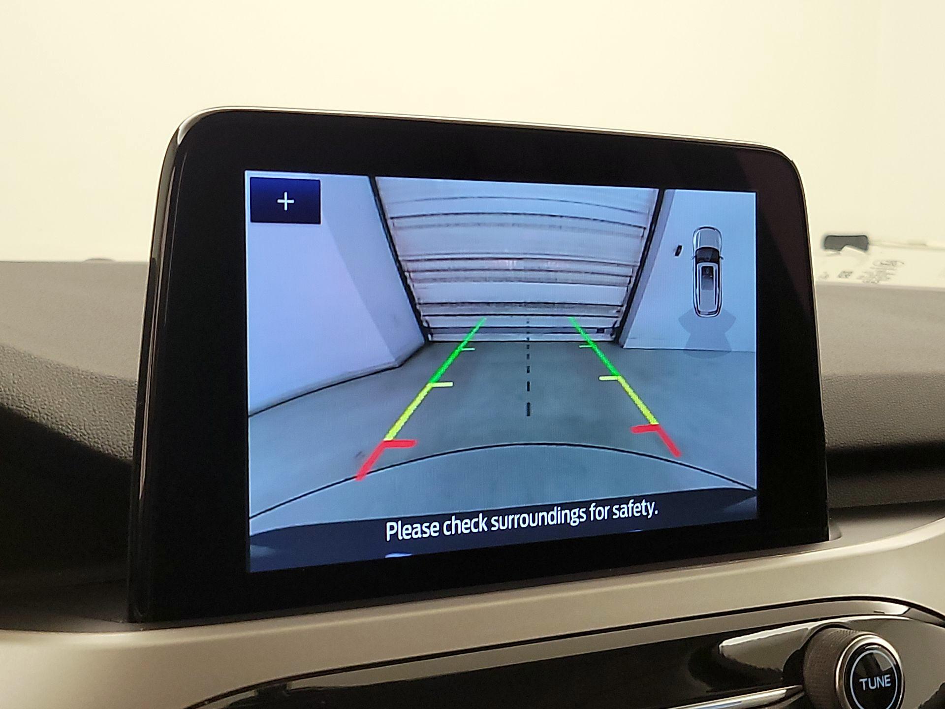 Thumbnail: 2021 Ford Escape - 14