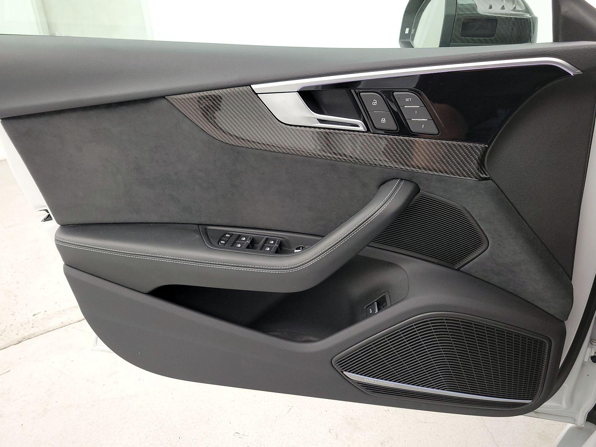 Thumbnail: 2023 Audi RS 5 - 12
