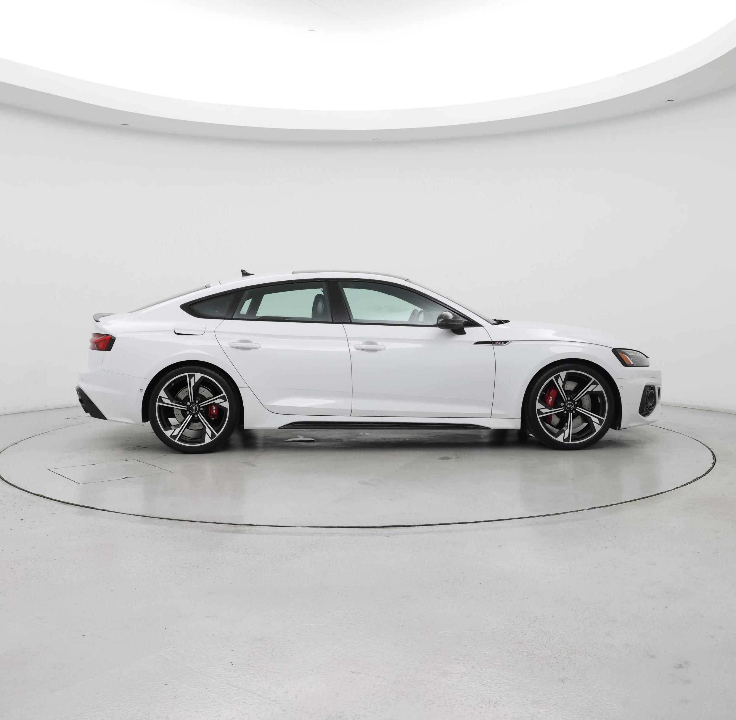 Thumbnail: 2023 Audi RS 5 - 7