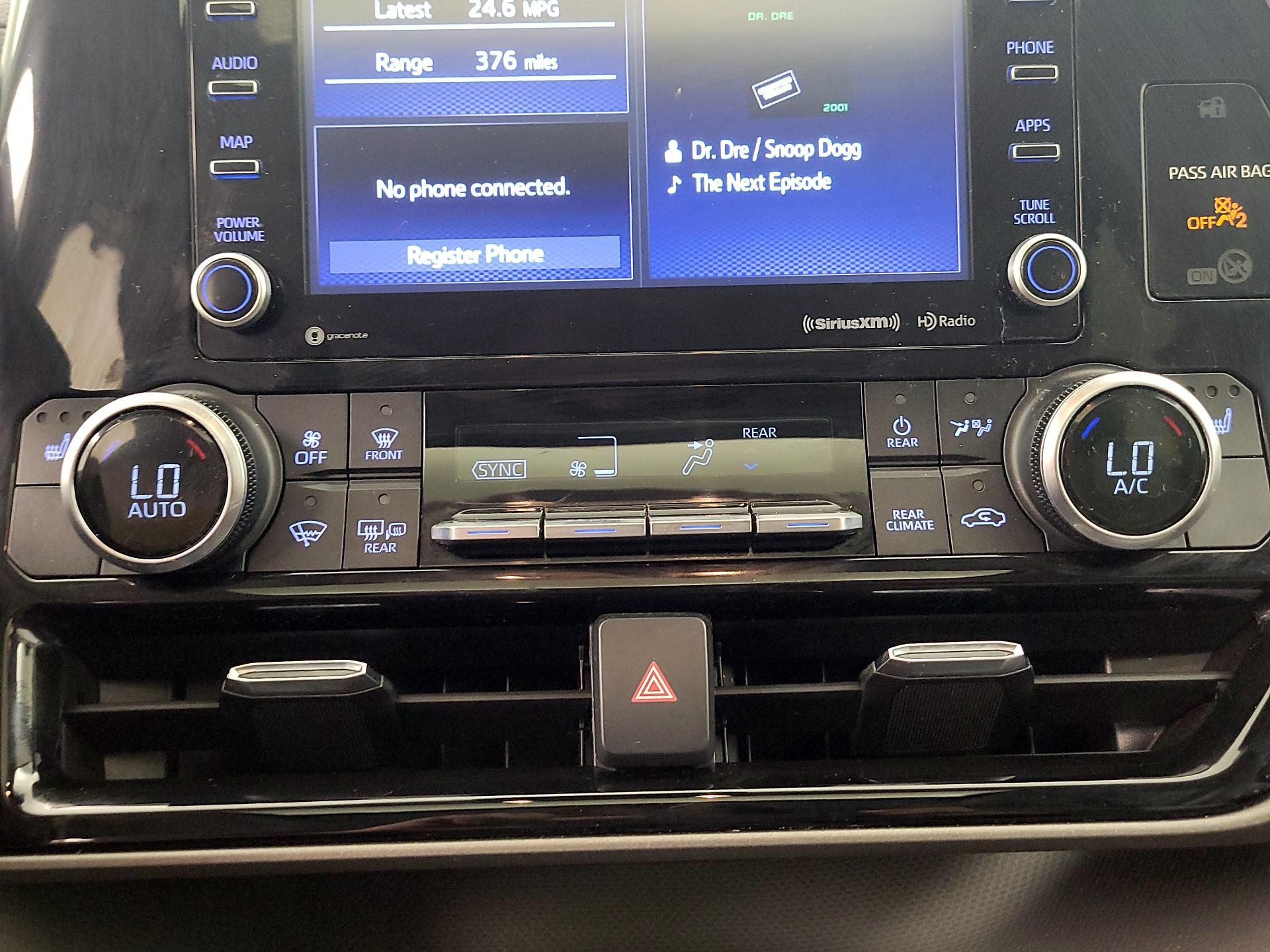 Thumbnail: 2022 Toyota Highlander - 16