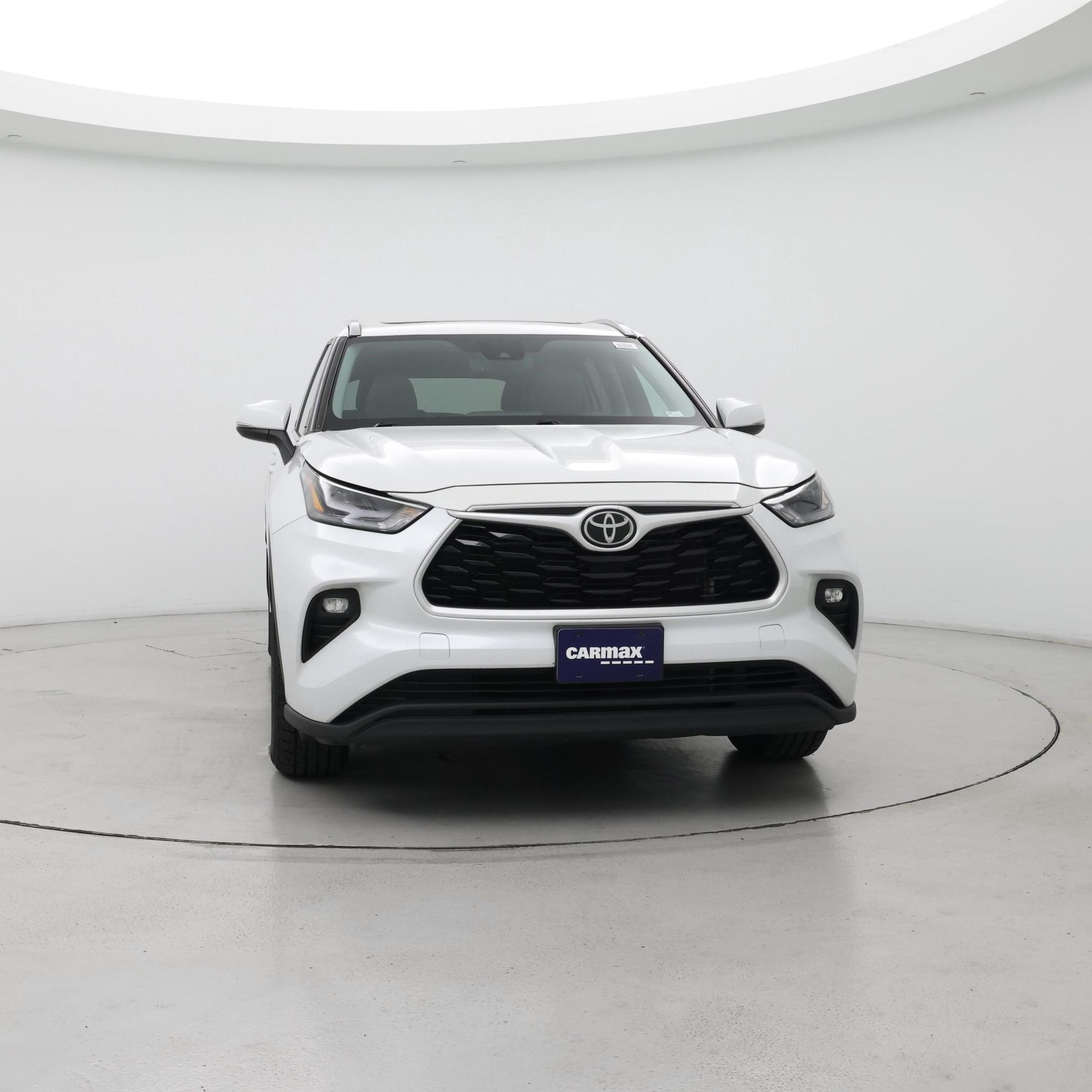 Thumbnail: 2022 Toyota Highlander - 5