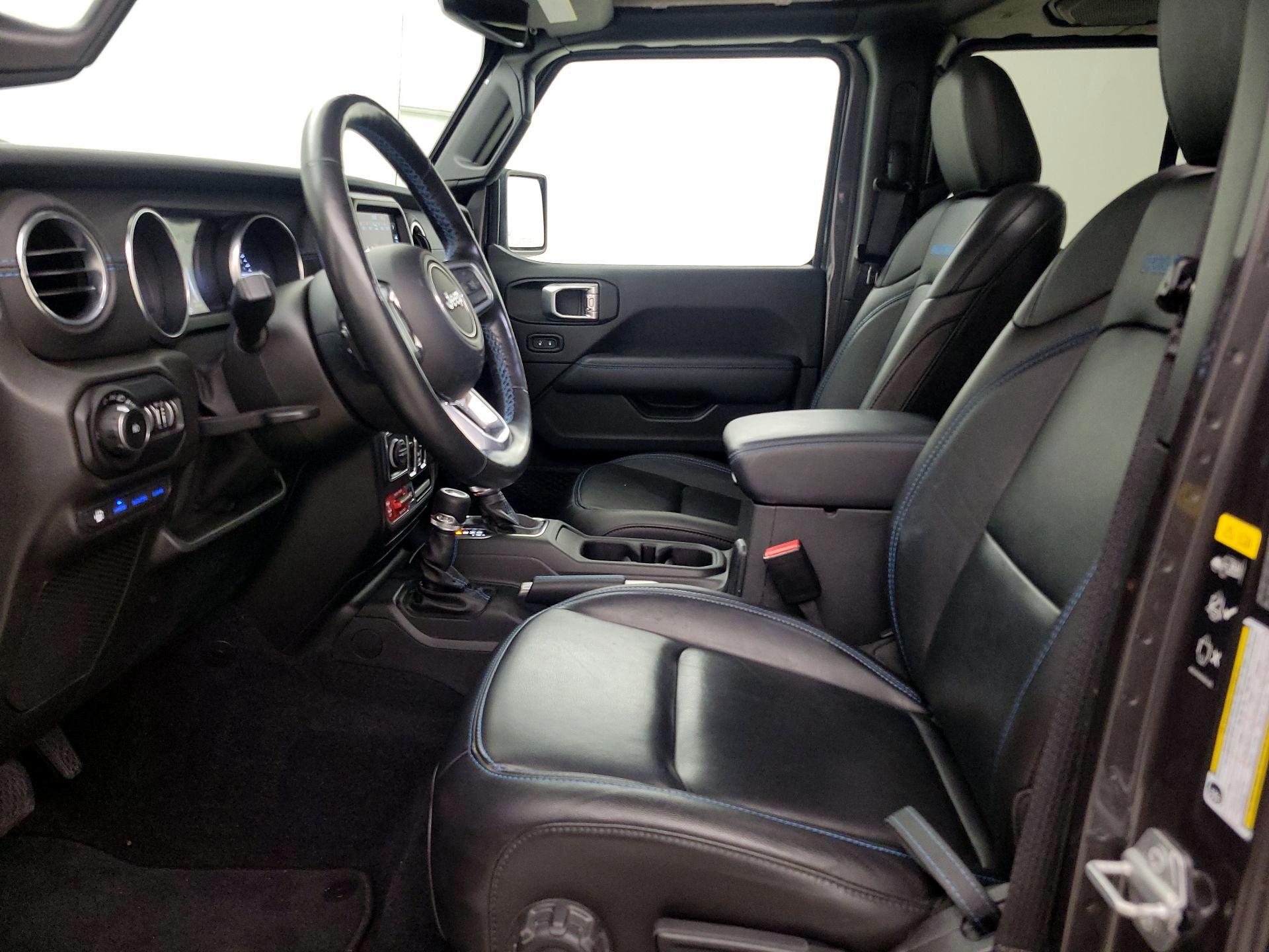 Thumbnail: 2021 Jeep Wrangler - 11
