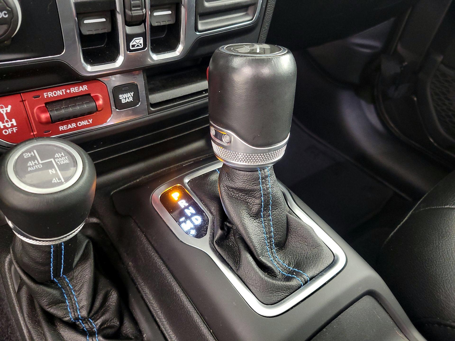 Thumbnail: 2021 Jeep Wrangler - 18