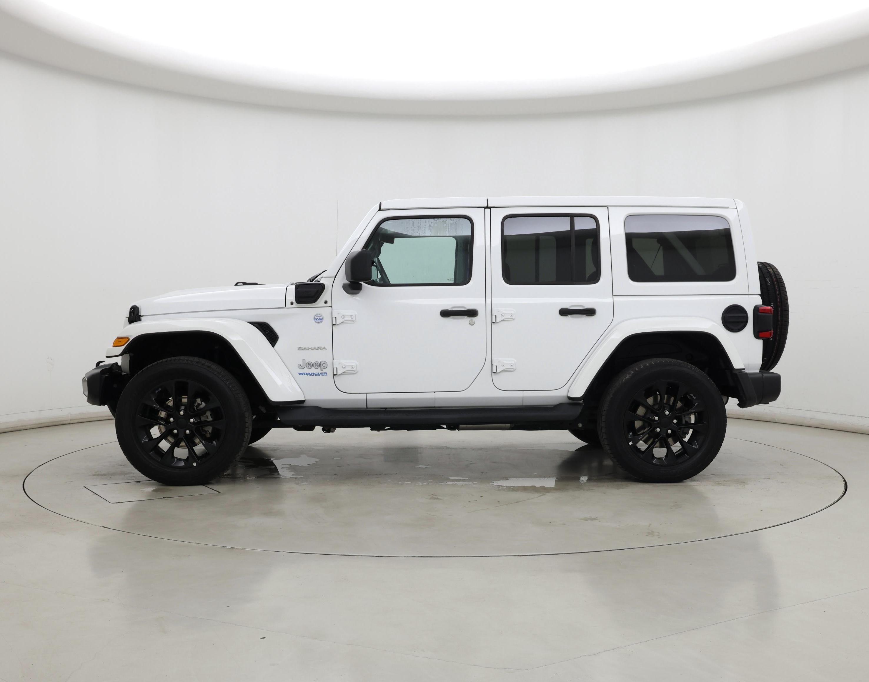 Thumbnail: 2021 Jeep Wrangler - 3