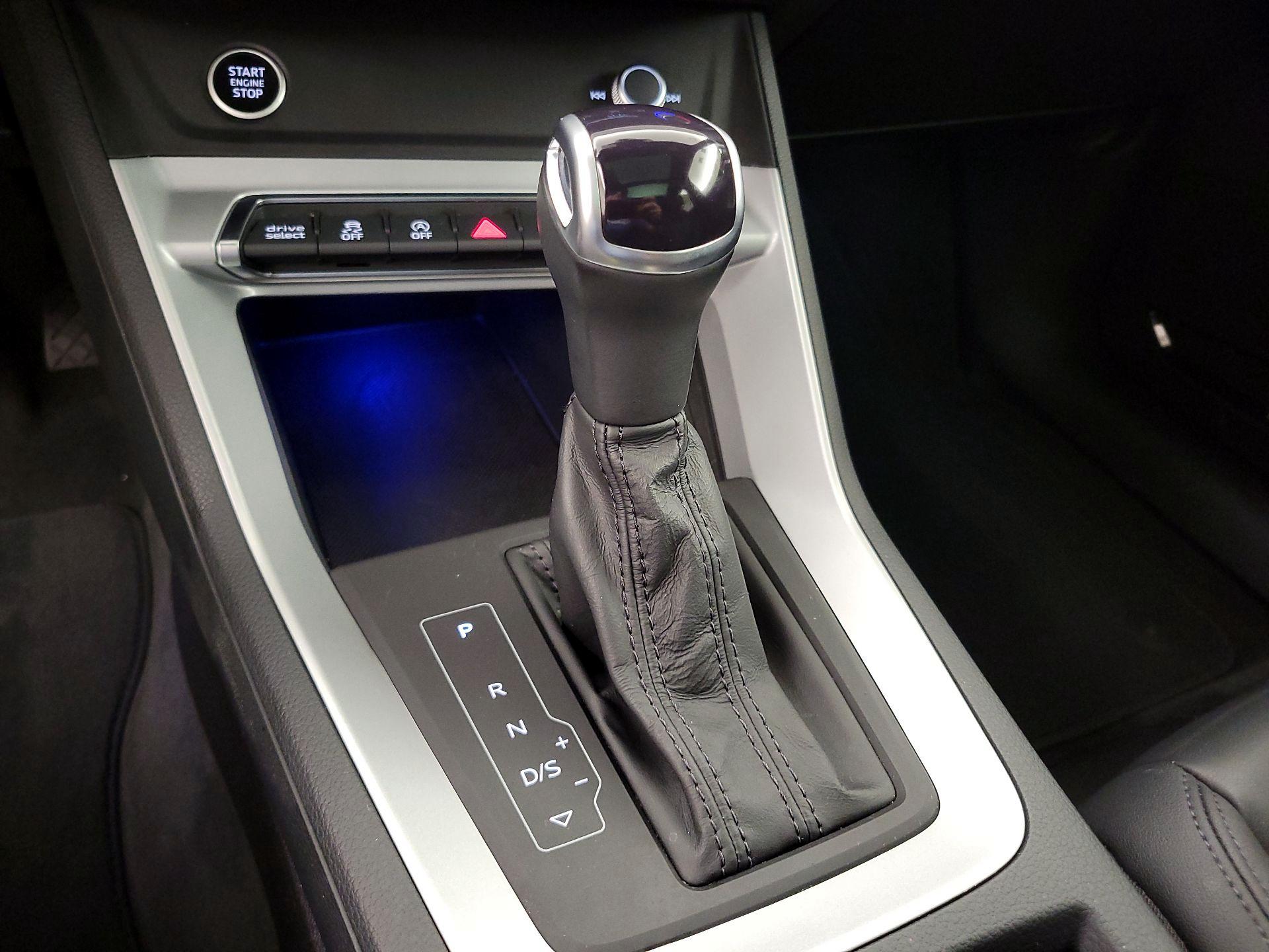 Thumbnail: 2022 Audi Q3 - 18