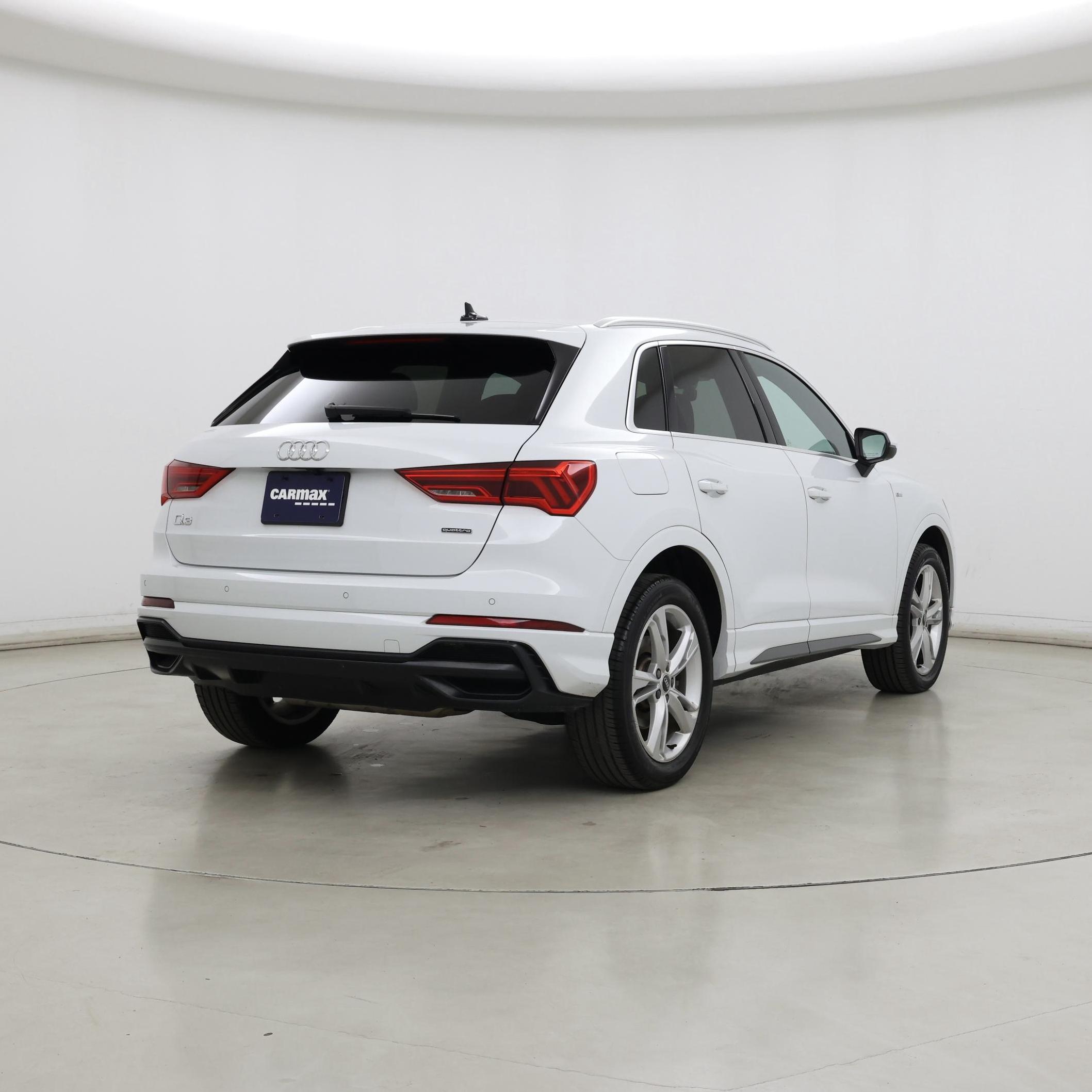 Thumbnail: 2022 Audi Q3 - 8